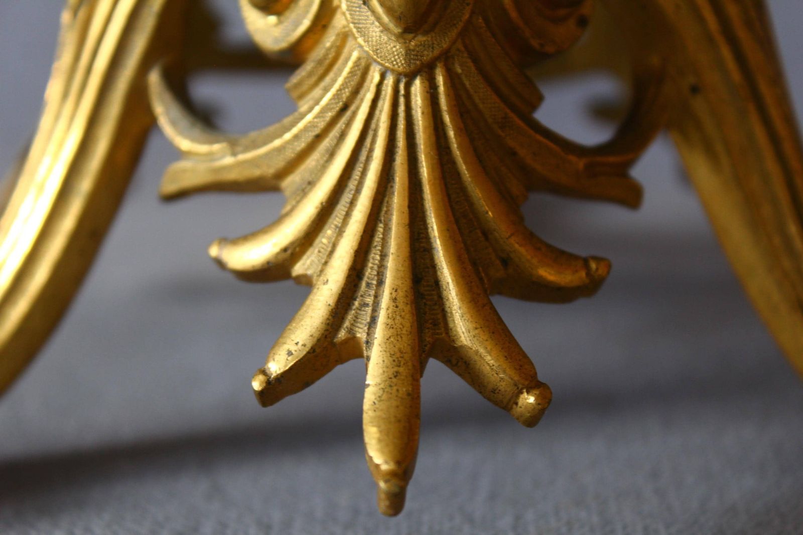 Antique French Empire Revival Bronze Pedestal Stand Or Base, Signed F. Delarue Paris, Gilded, Tripod Feet, Lion Paw, Acanthus Leaf, Napoleon photo 240.0