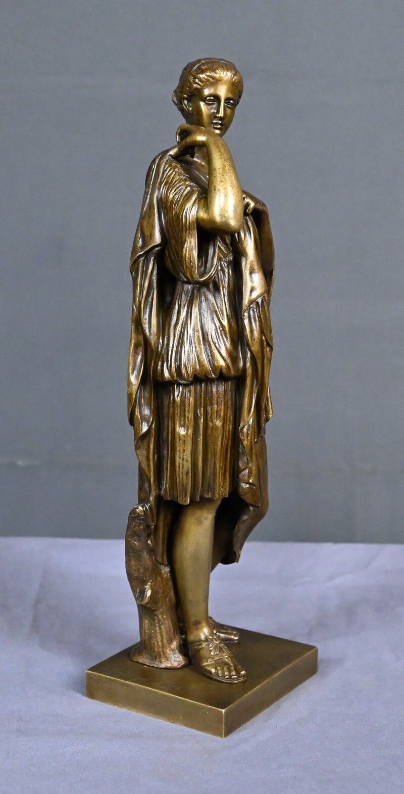 Bronze Sculpture "Diana Of Gabii", After Praxiteles, Signed Raingo Frères – 2nd Half Of The 19th Century photo for sale