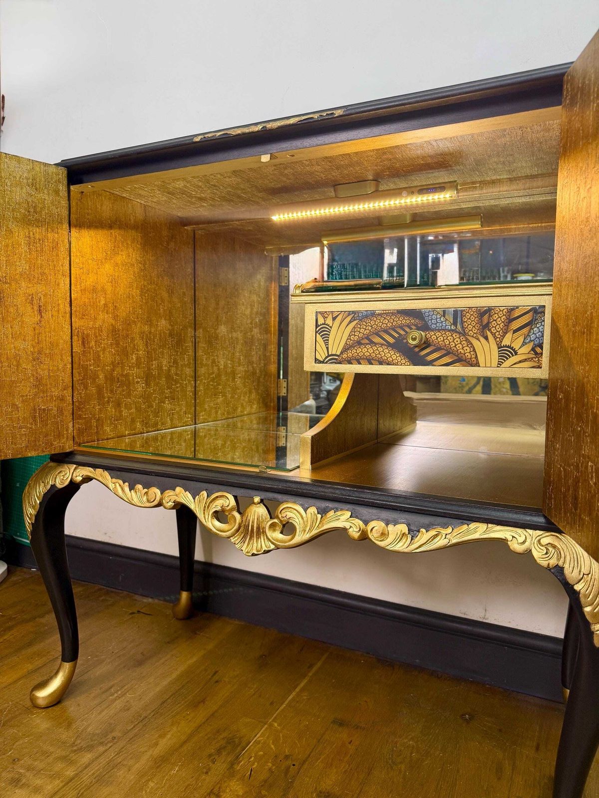 Queen Anne Leopard Drinks Cabinet | Bespoke Chinoiserie /Botanicle Cocktail Cabinet | Luxury Vintage Statement Bar photo 1195.0
