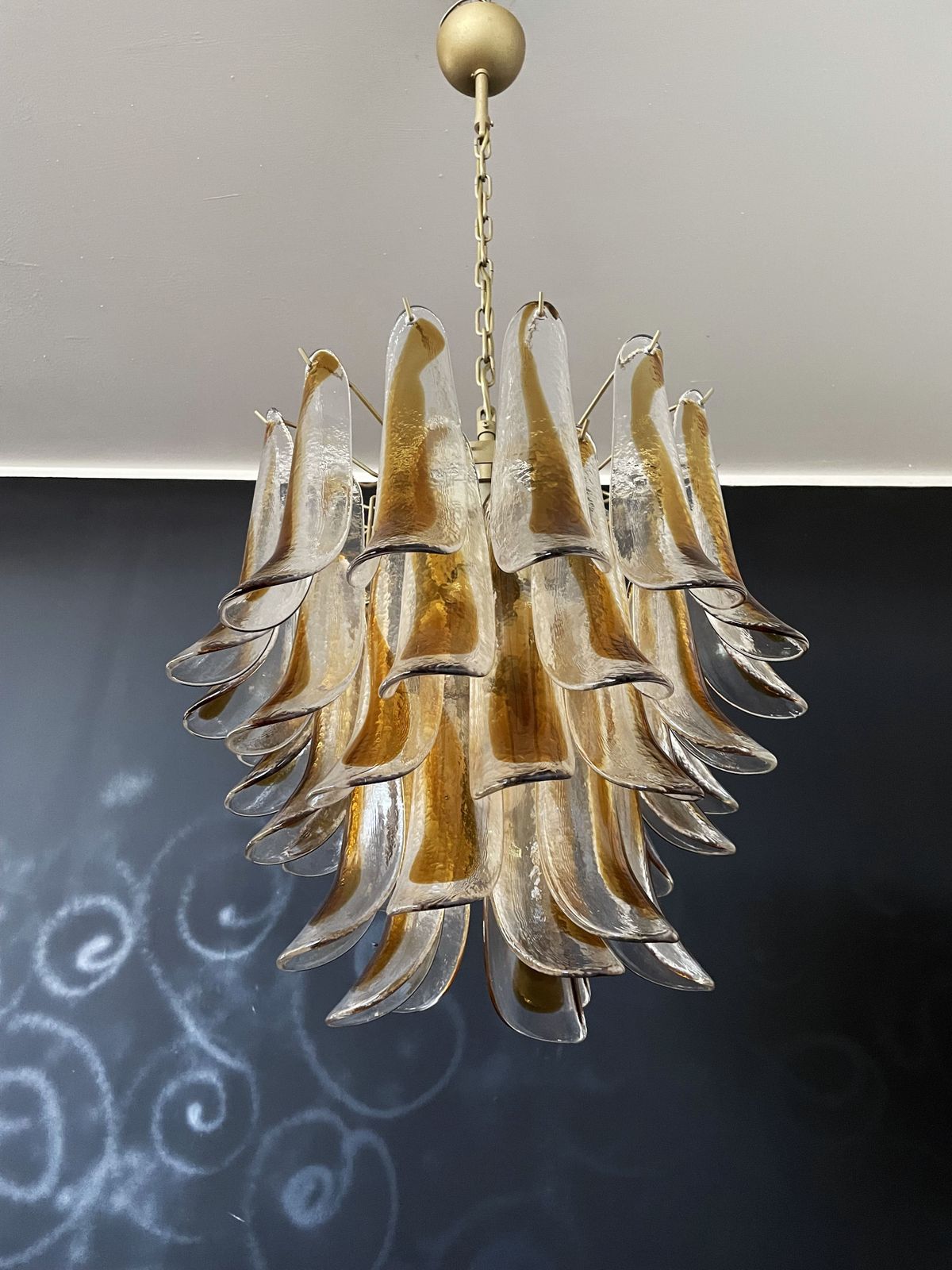 Italian Vintage Murano Chandelier   41 Glass Amber Petals photo 980.0