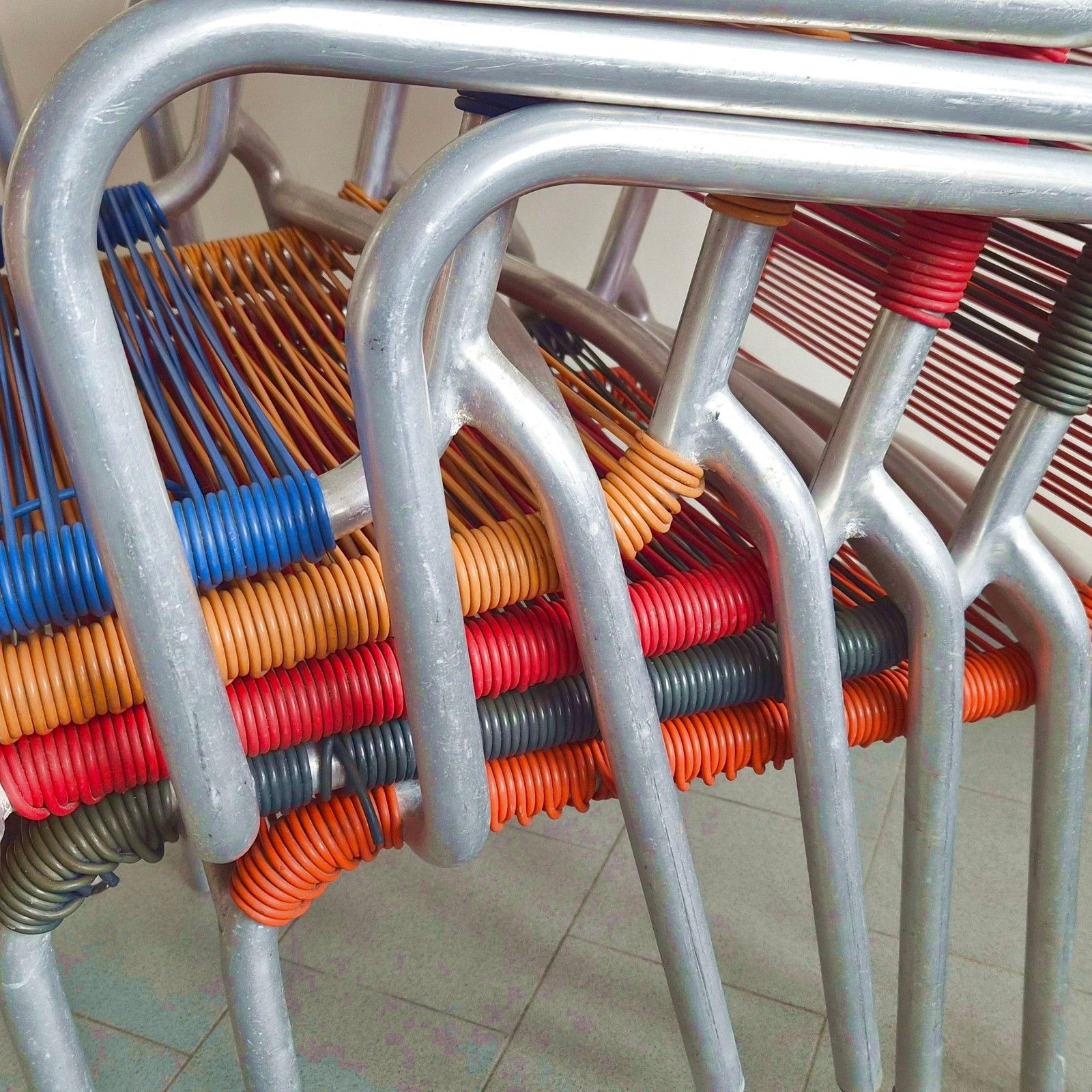 Vintage 1950s Scoubidou Aluminium & Plastic Wire 50s Suite Of 5 Armchairs photo Furniture