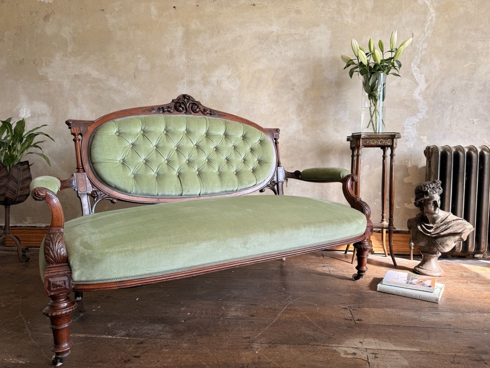 Original Antique Carved Pastashio Green Chaise Longue Salon Sofa England 1880 C photo Furniture