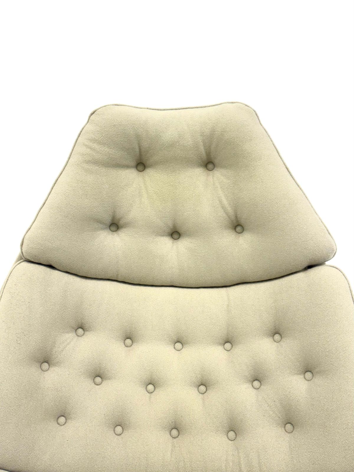 Artifort F588 Lounge Chair With Ottoman By Geoffrey Harcourt photo buy