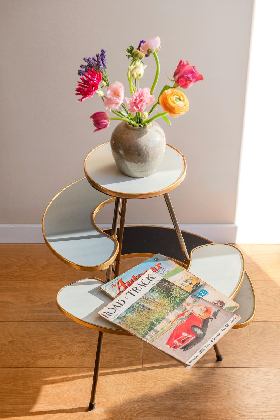 Vintage Plantentafel Met Niveaus | Messing Mid Century Tafel | Organische Vorm Bloemenstandaard, Jaren 1960 photo furniture