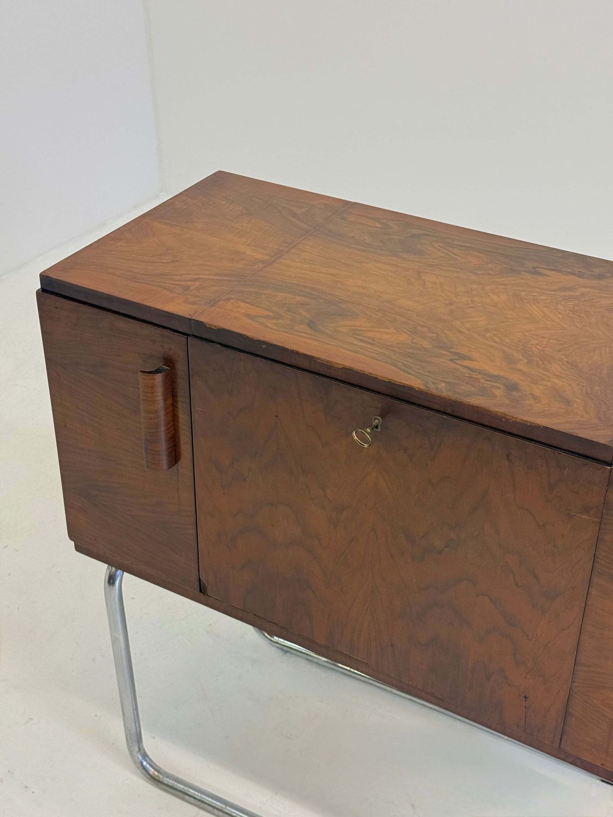 photo vinterior Italian Walnut Bar Cabinet By Cova Milano