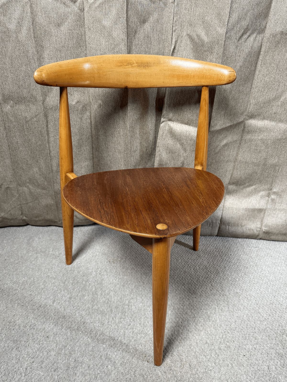 Set Of Six Hans Wegner Fh4103 'Heart' Chairs In Beech & Teak, Fritz Hansen, Denmark, C.1950s photo for sale