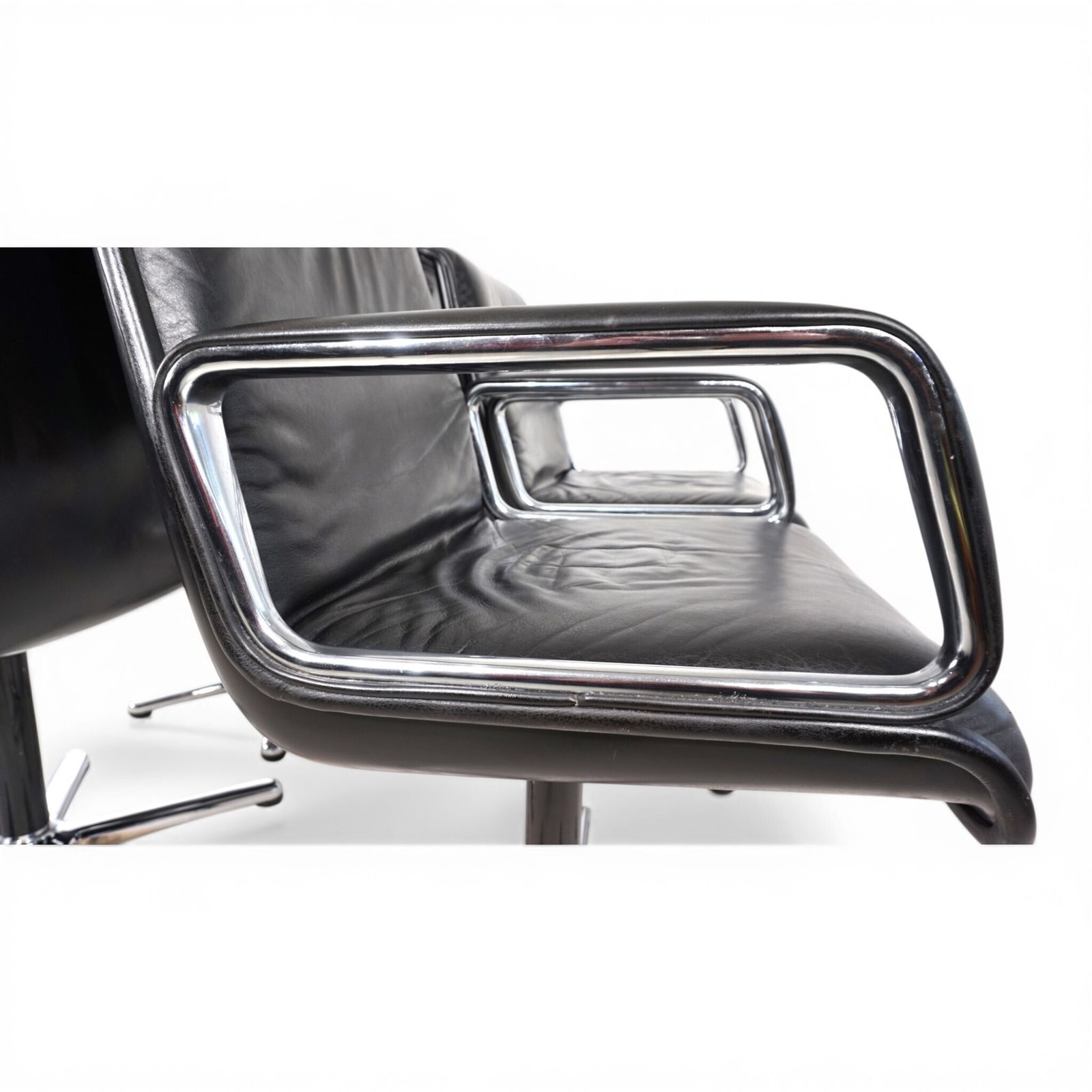 photo vinterior Set Of 4 Wilkhahn Delta Swivel Chairs By Delta Design, 1970