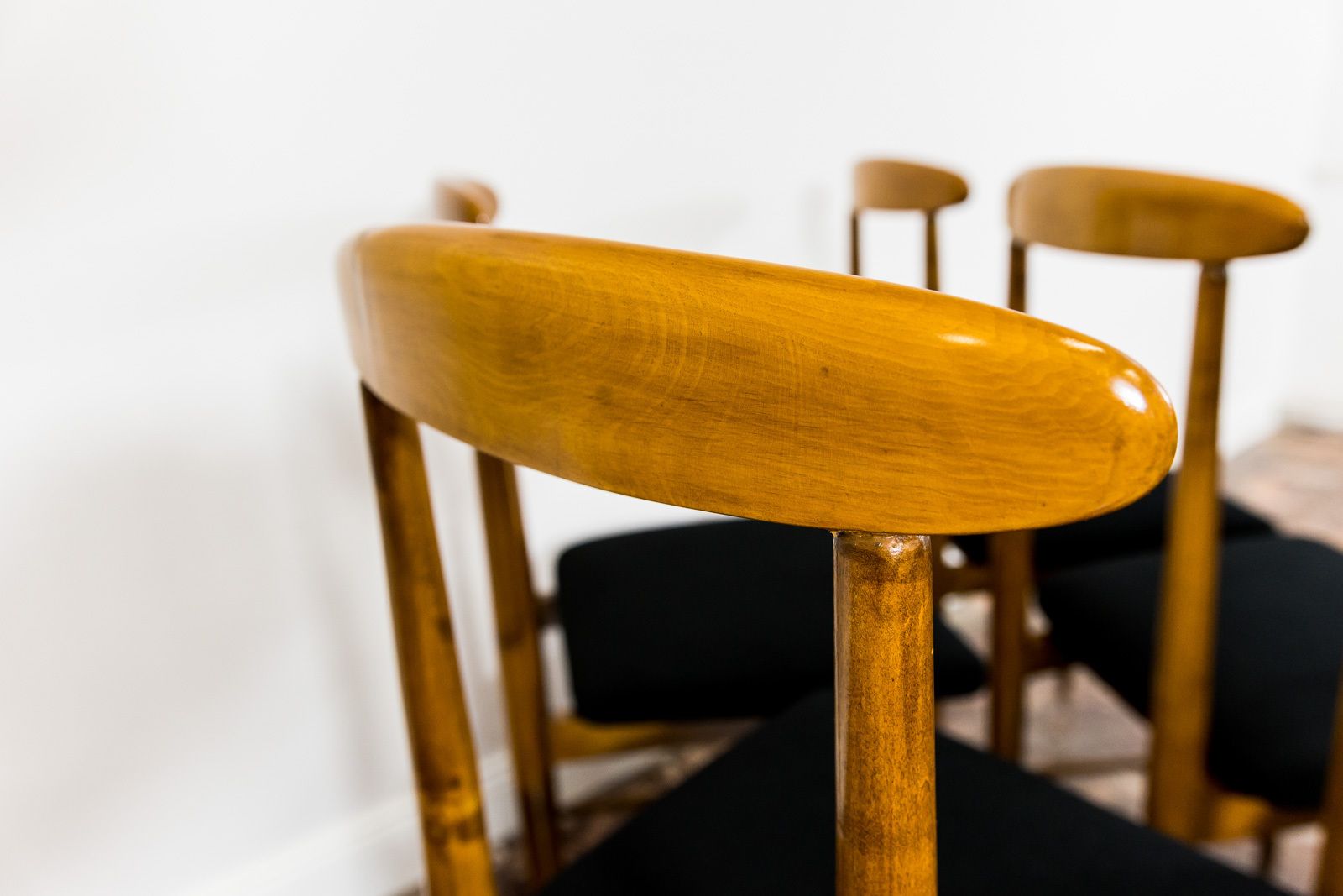 Furniture Mid Century Dining Chairs By Bernard Malendowicz, Poland, 1960s, Set Of 6 photo