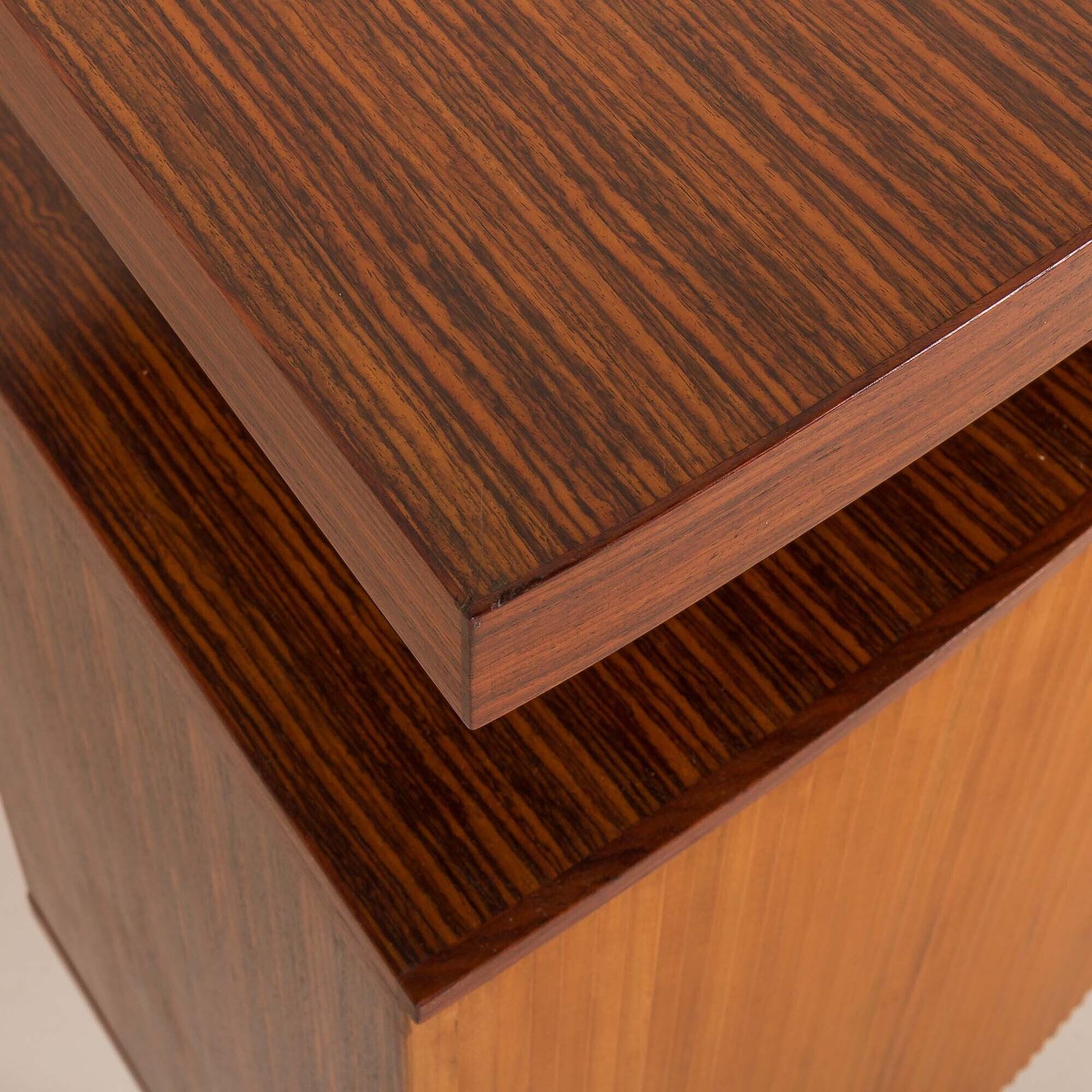 photo furniture Italian Mid Century Bar Cabinet Attr. To Carlo Hauner And Martin Eisler, Italy 1960s