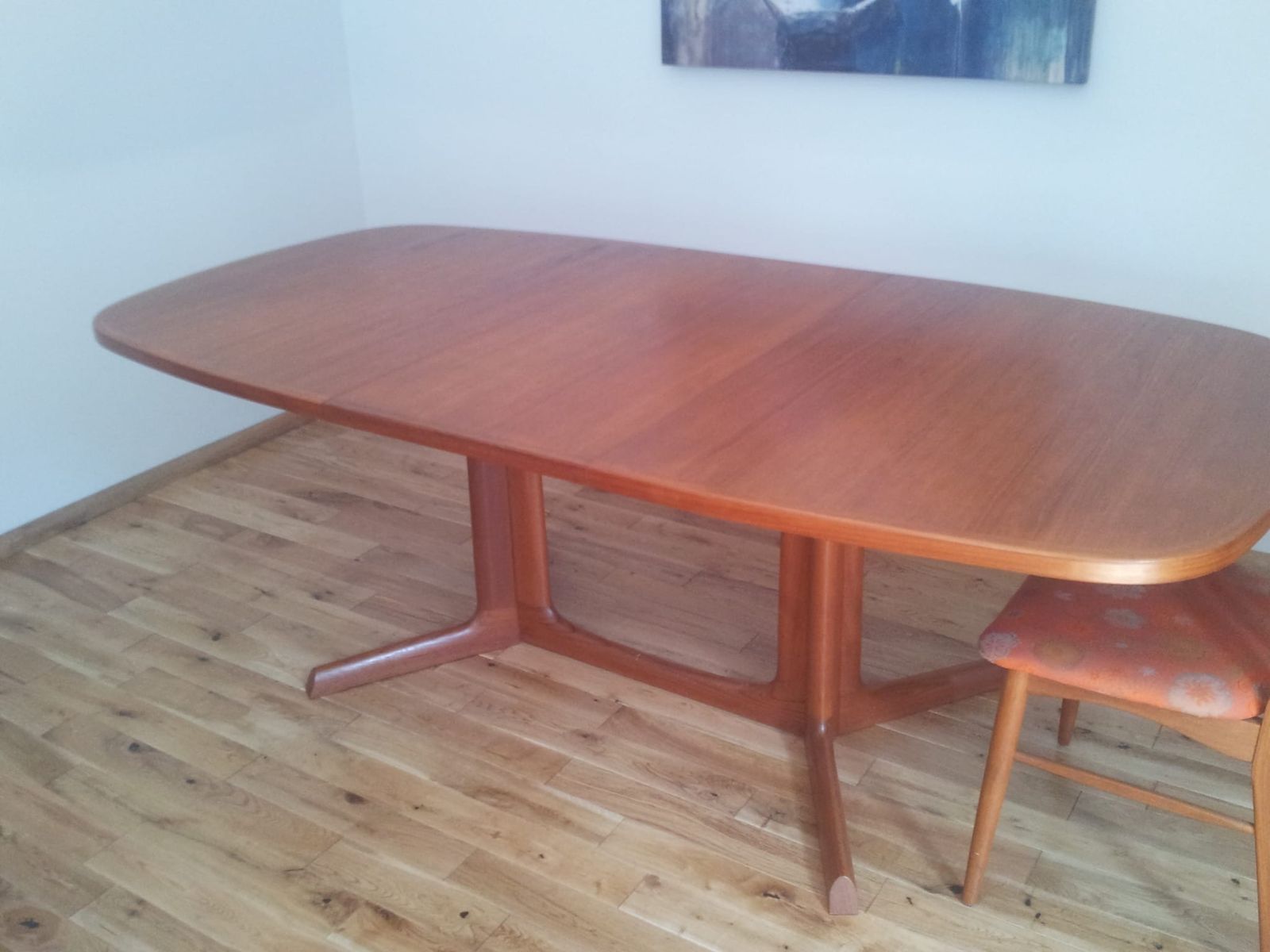 photo for sale A High Quality Danish Teak Extending Dining Set By Gudme Møbelfabrik, Comfortably Seating 8–10 And Presented In Excellent Condition