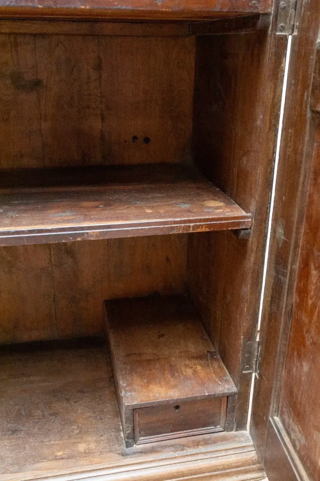Large Vintage Antique Colonial Indian Hardwood Wardrobe Houskeepers Cupboard photo buy