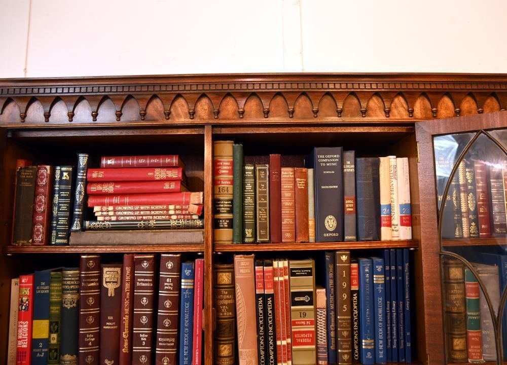 Georgian Revival Bookcase Mahogany By Bevan And Funnell 1910 photo vintage