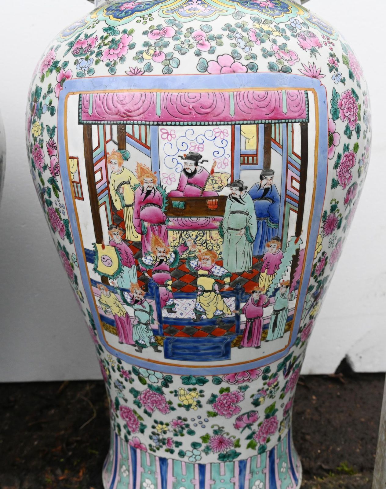 Pair Chinese Famille Rose Urns Canton Lidded Vases 4ft 114 Cm photo 1850.0
