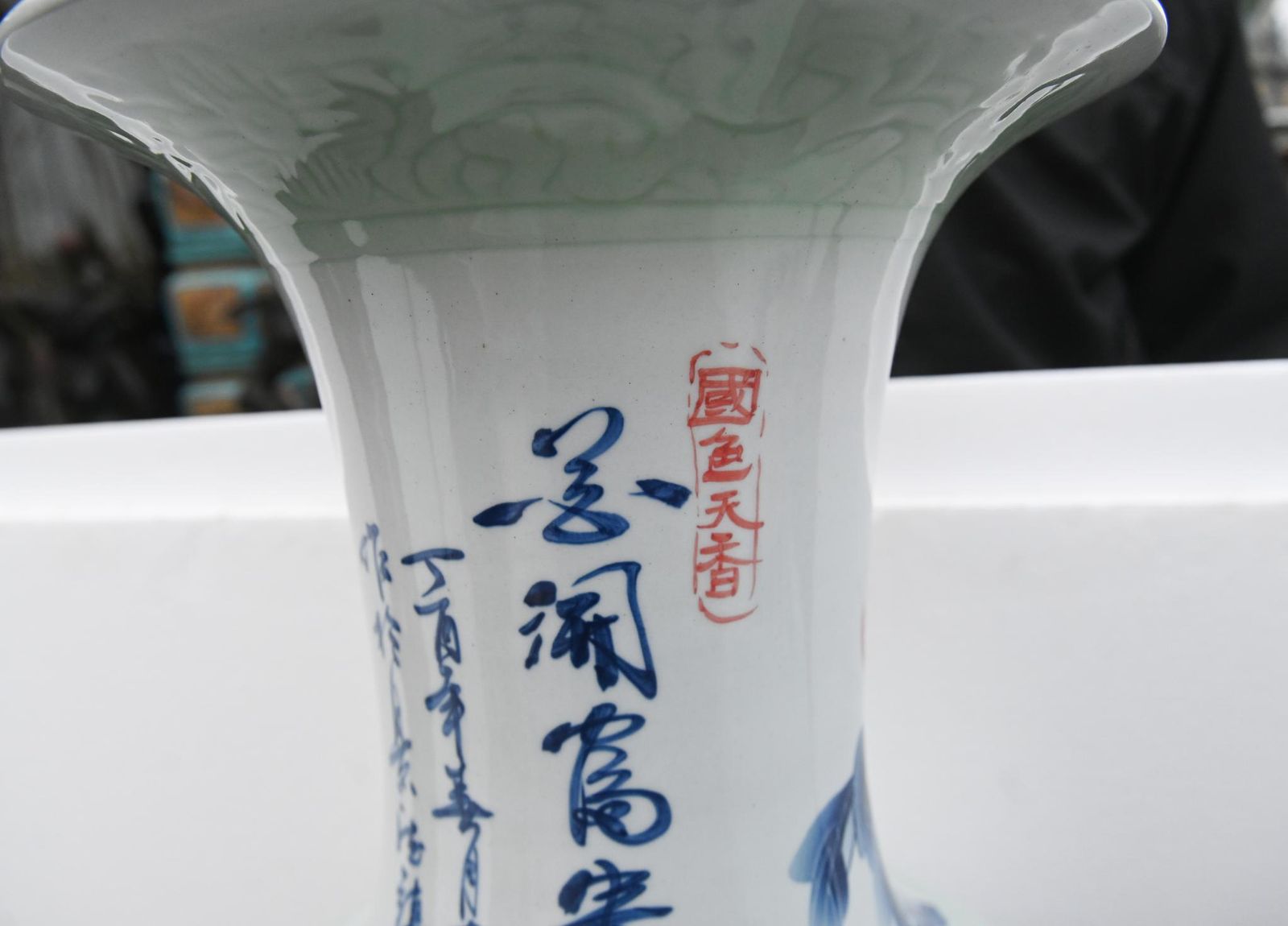 photo furniture Pair Chinese Kangxi Style Porcelain Vases Temple Urns 5 Ft 143 Cm