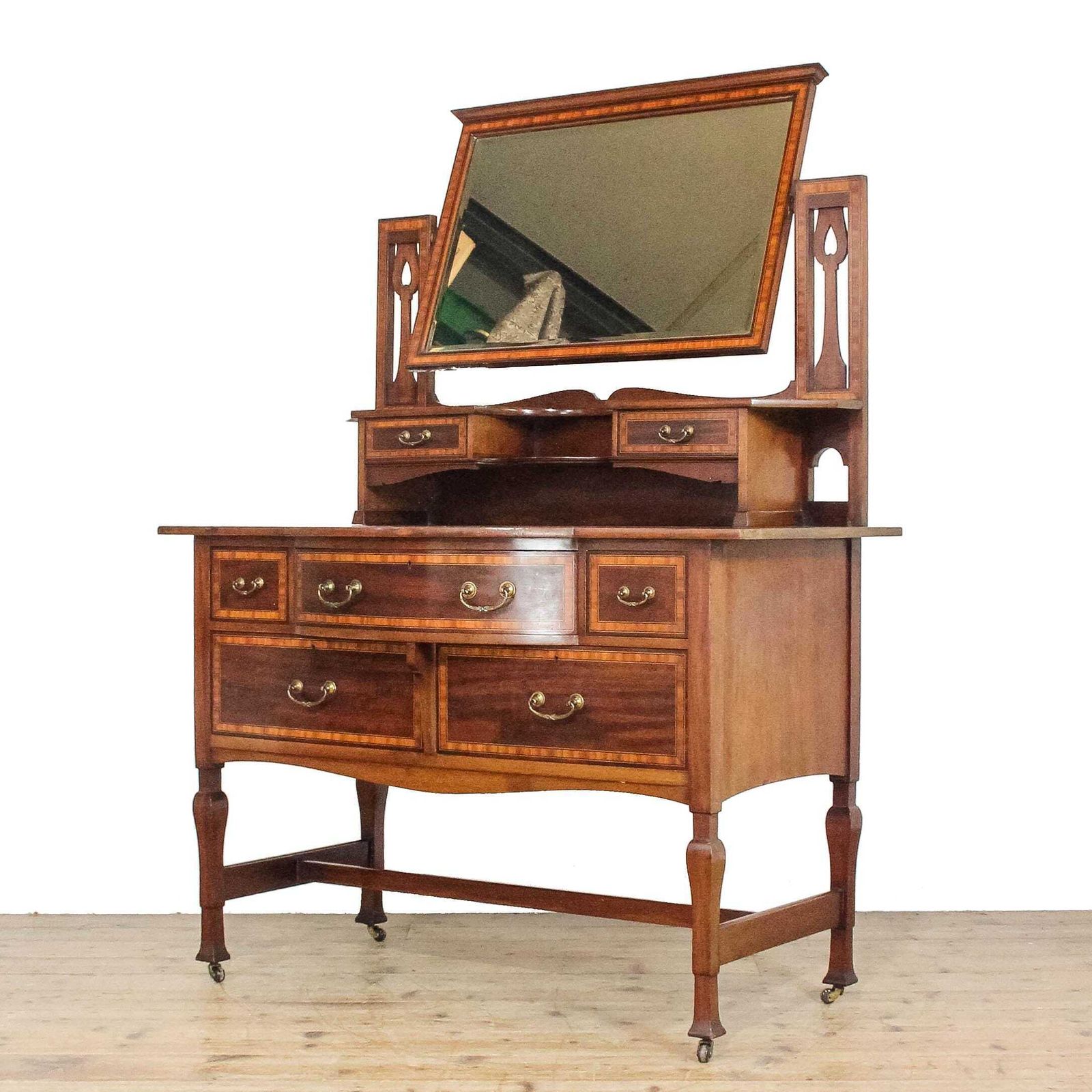 Antique Edwardian Mahogany Dressing Table | Dressing Room Furniture | Antique Storage | Dresser Tables (M 6732) photo furniture