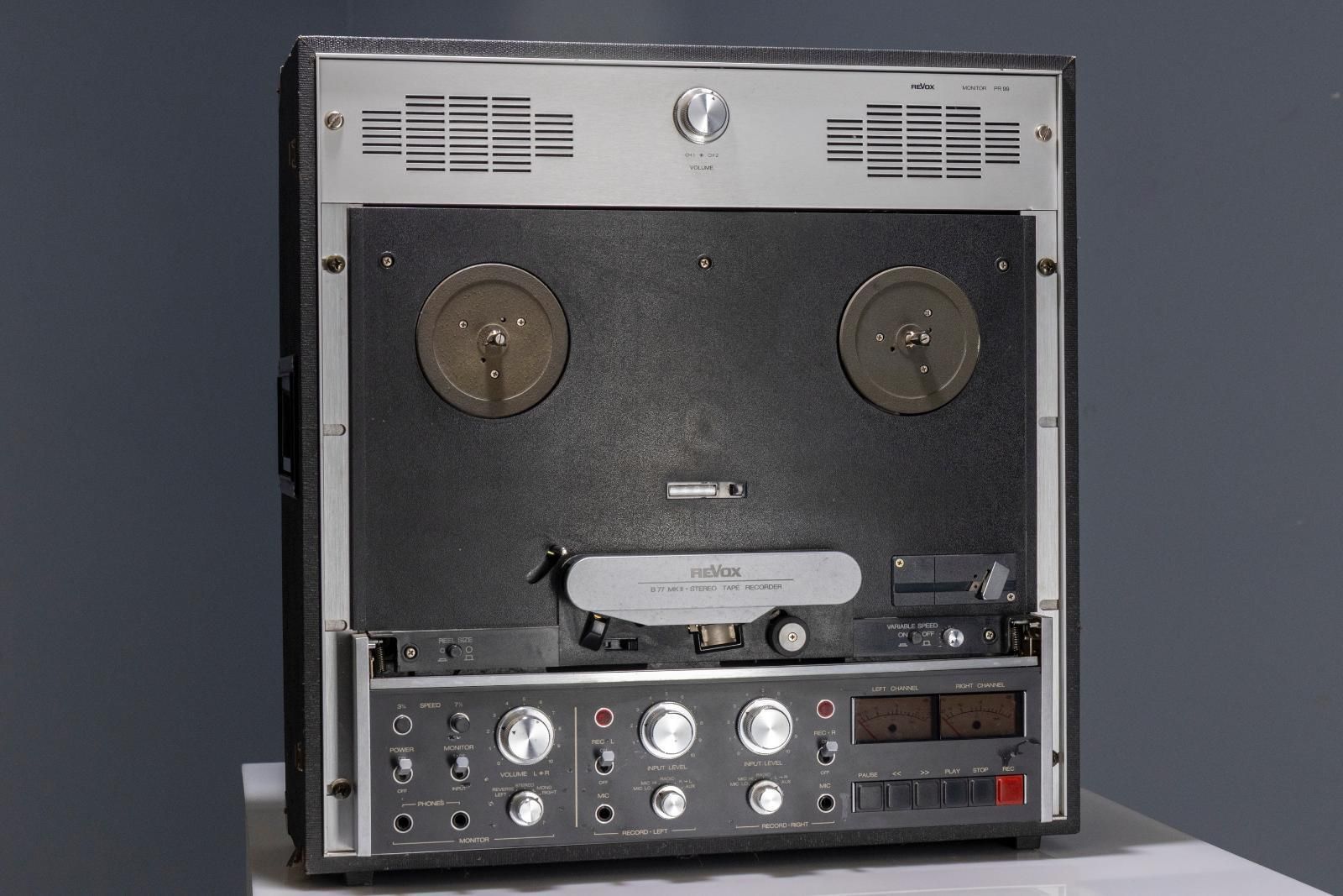 Reel To Reel Tape Recorder B77 Mk II, Revox, 1980s, Switzerland photo vintage