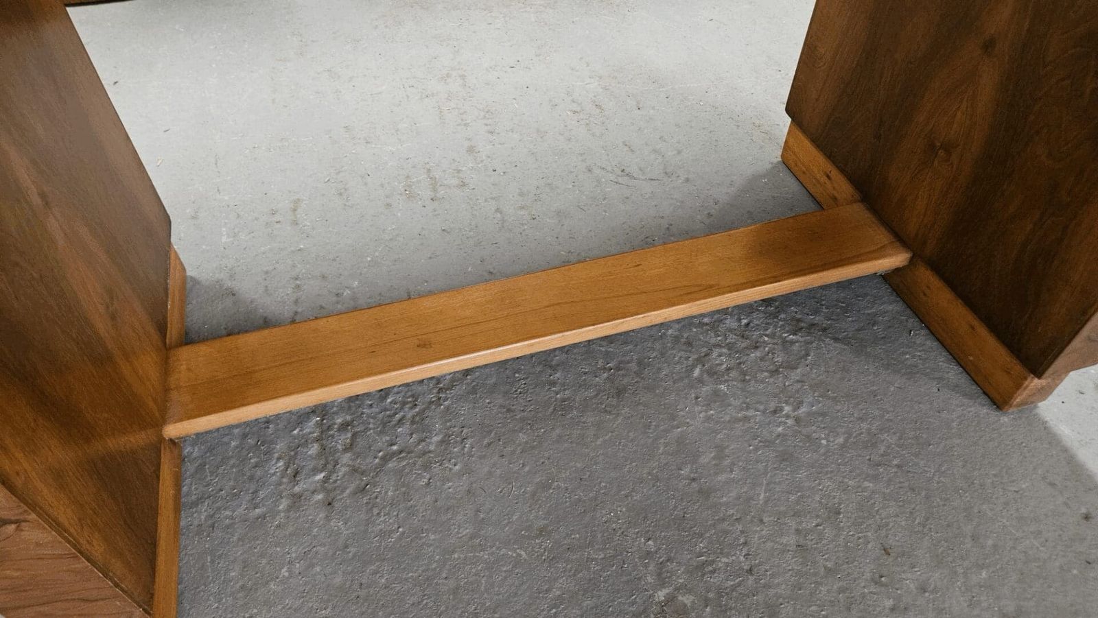 Art Deco Walnut Pedestal Dining Table photo furniture