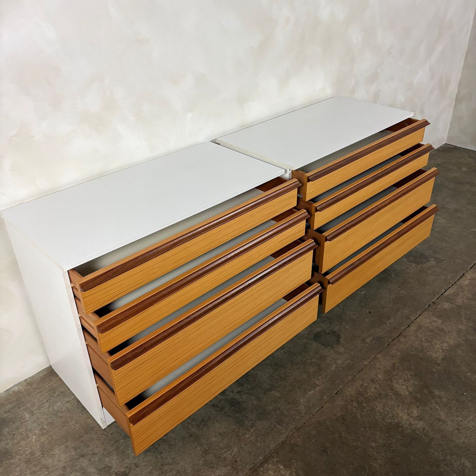 Chest Of Drawers White & Teak Mid Century Retro Mcm photo 195.0