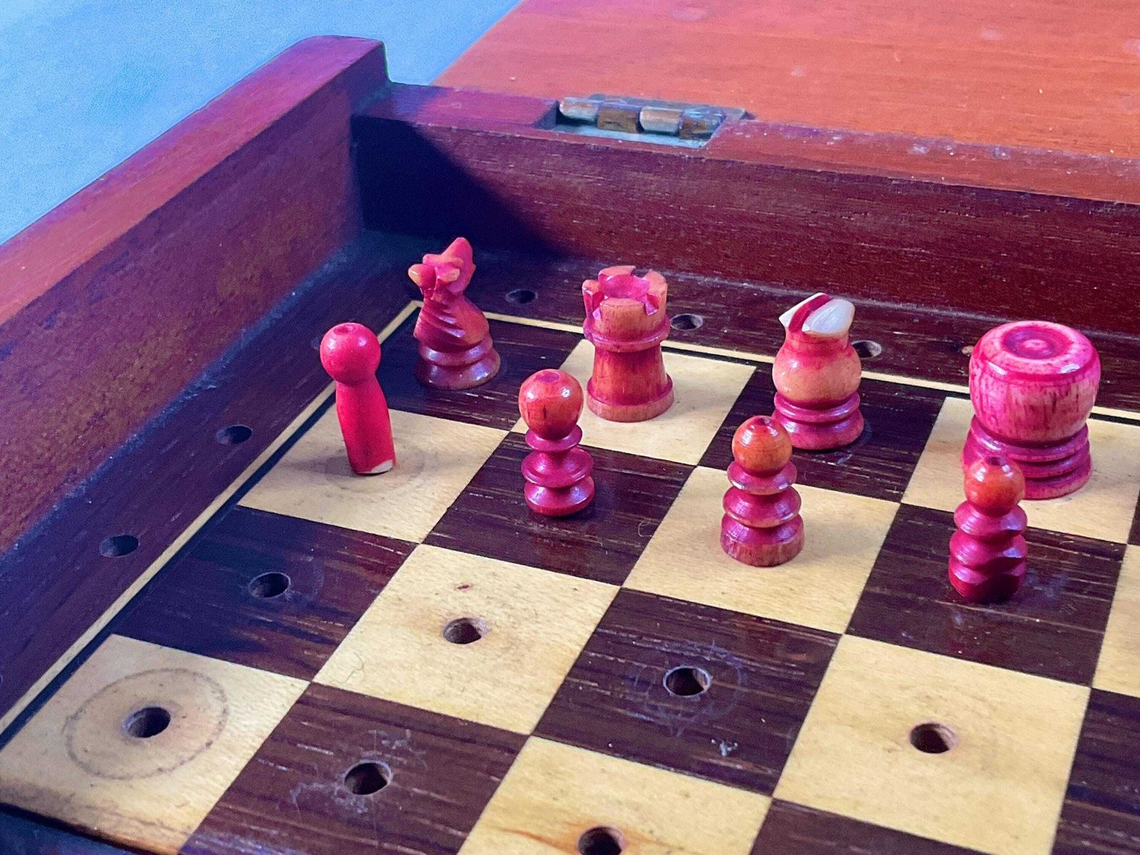 240.0 Antique Victorian Mahogany Travel Chess Set – Hand Turned Bone Pieces – C.1880 photo