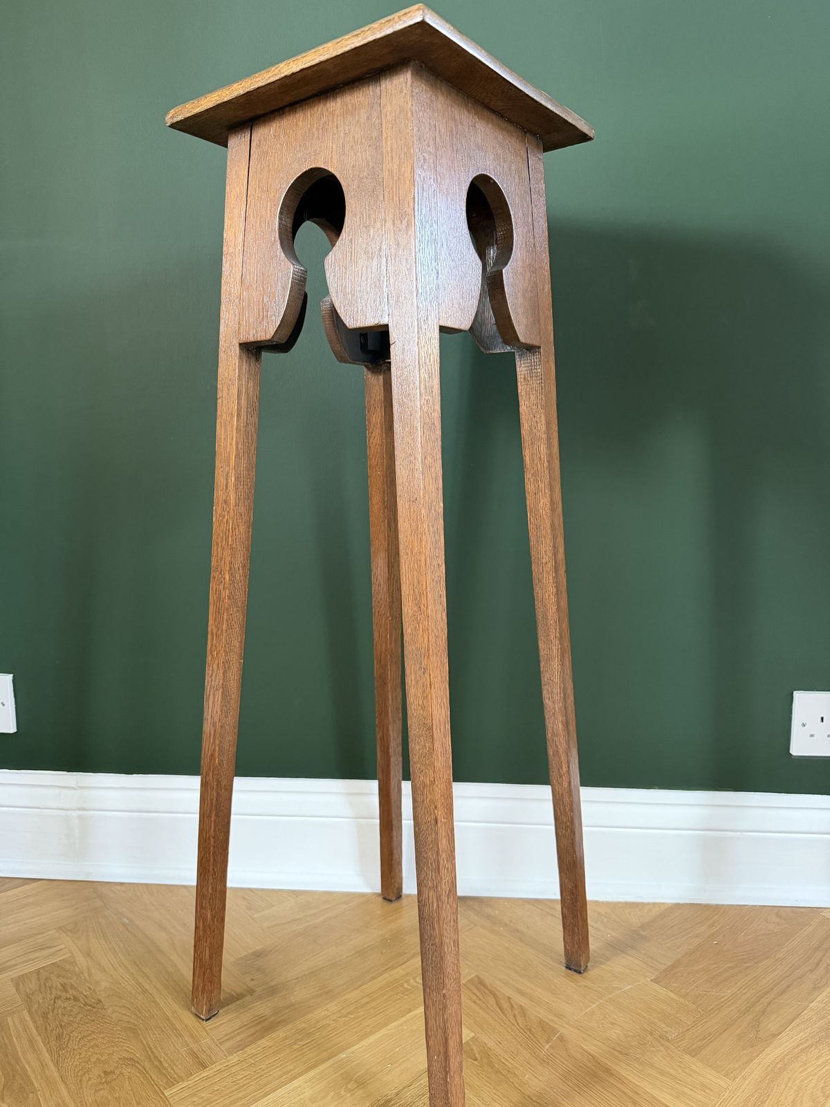 Arts And Crafts Keyhole Design Oak Torchere / Plant Stand photo furniture