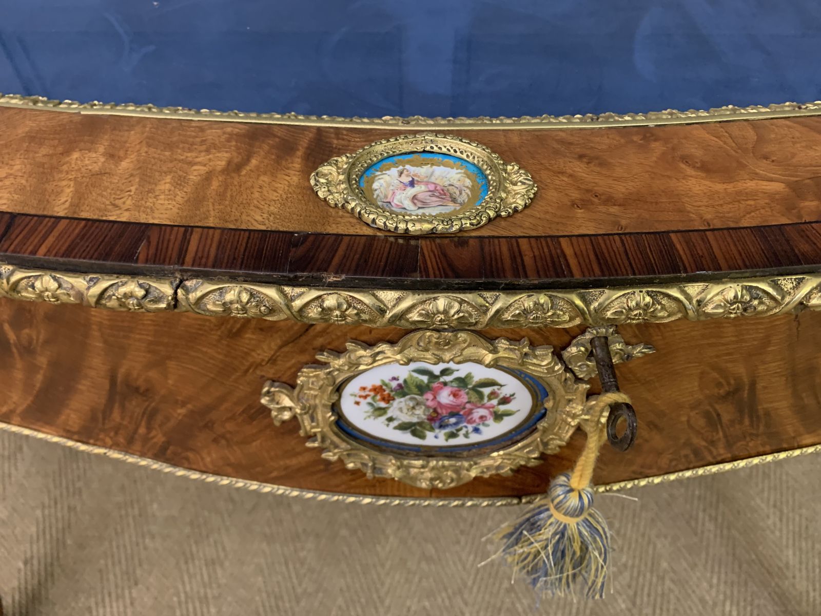 Fine 19th Century Bijouterie Table photo buy