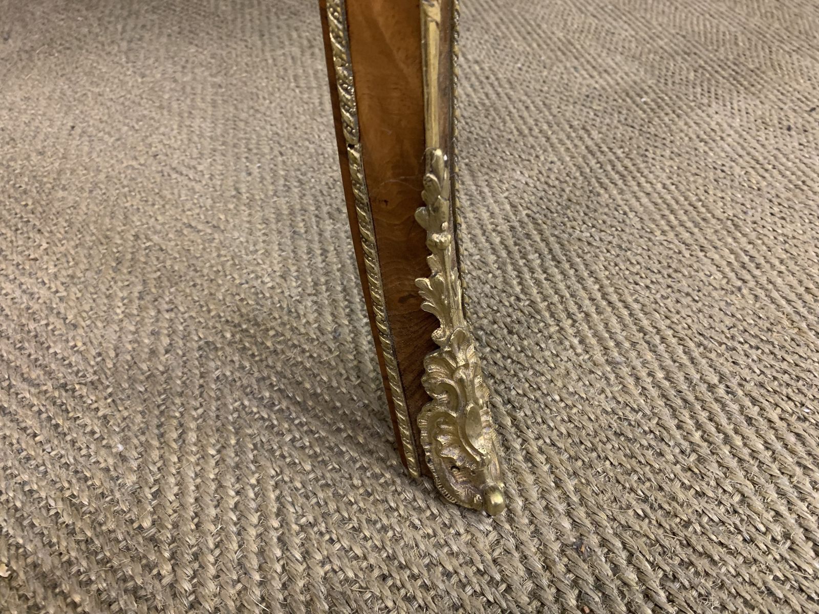 Furniture Fine 19th Century Bijouterie Table photo