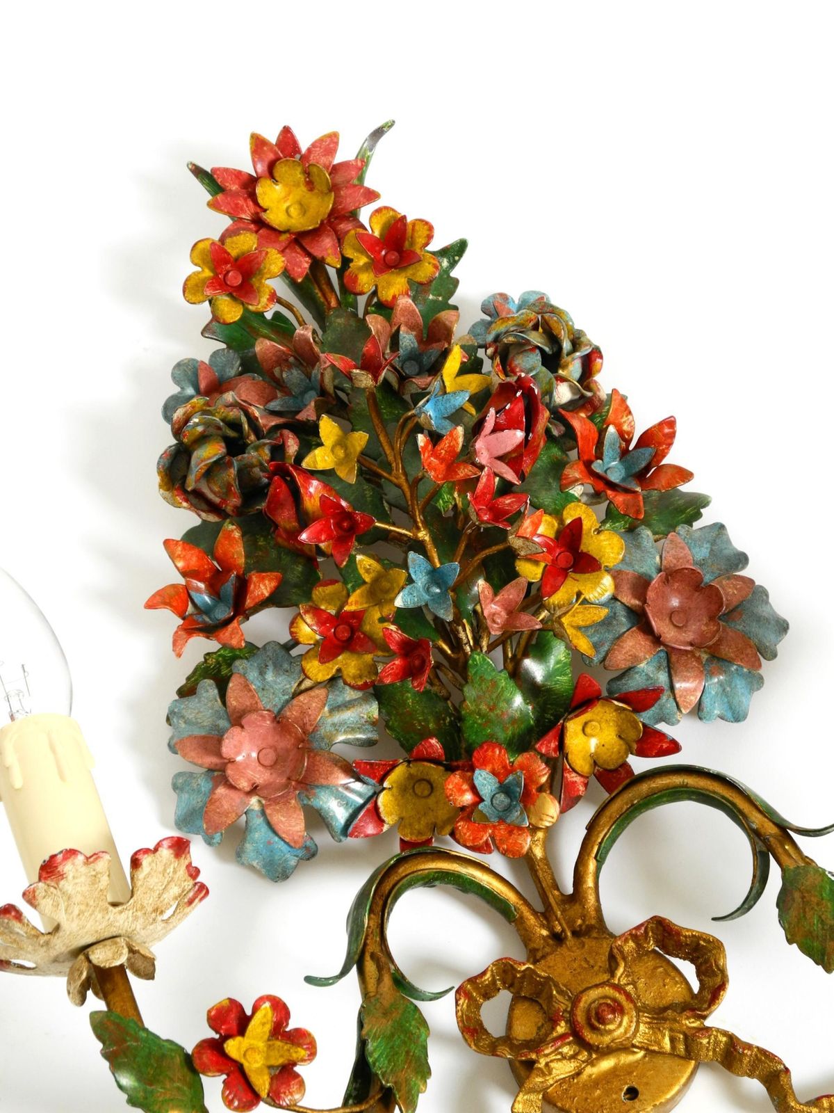photo furniture A Pair Of Beautiful 60s Hand Painted And Gilded Metal Wall Lamps By Hans Möller