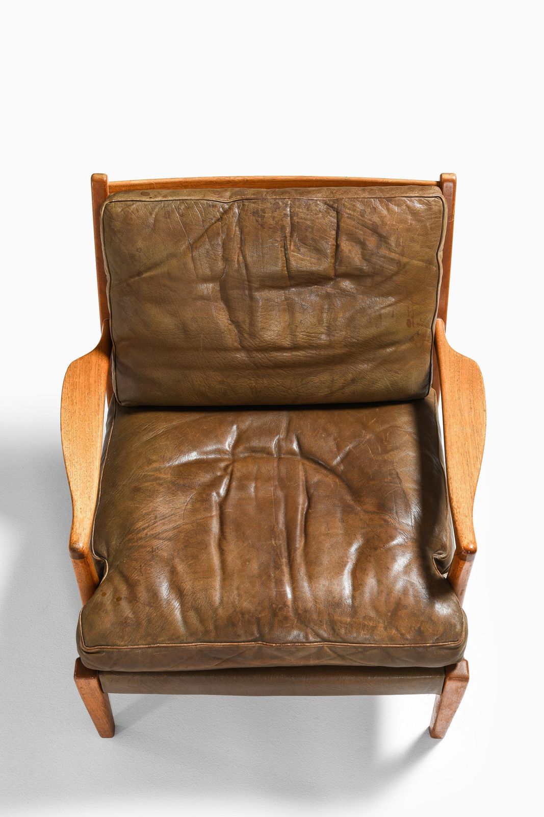 Set Of 2 Easy Chairs In Leather And Walnut By Arne Norell, 1960s photo vintage