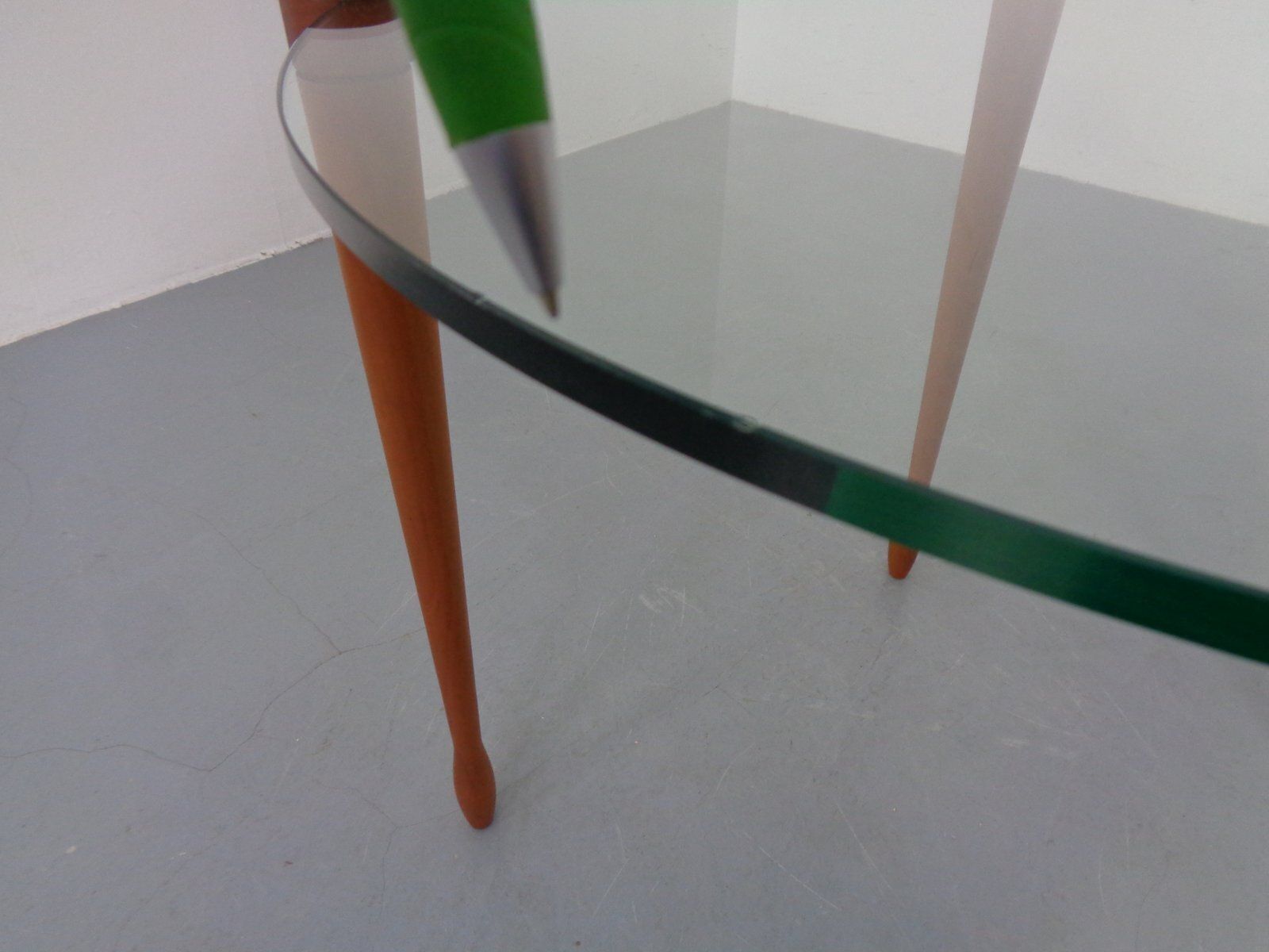 389.0 Giotto Glass And Cherry Wood Side Table By Tarcisio Colzoni For Porada, Italy, 1990s photo