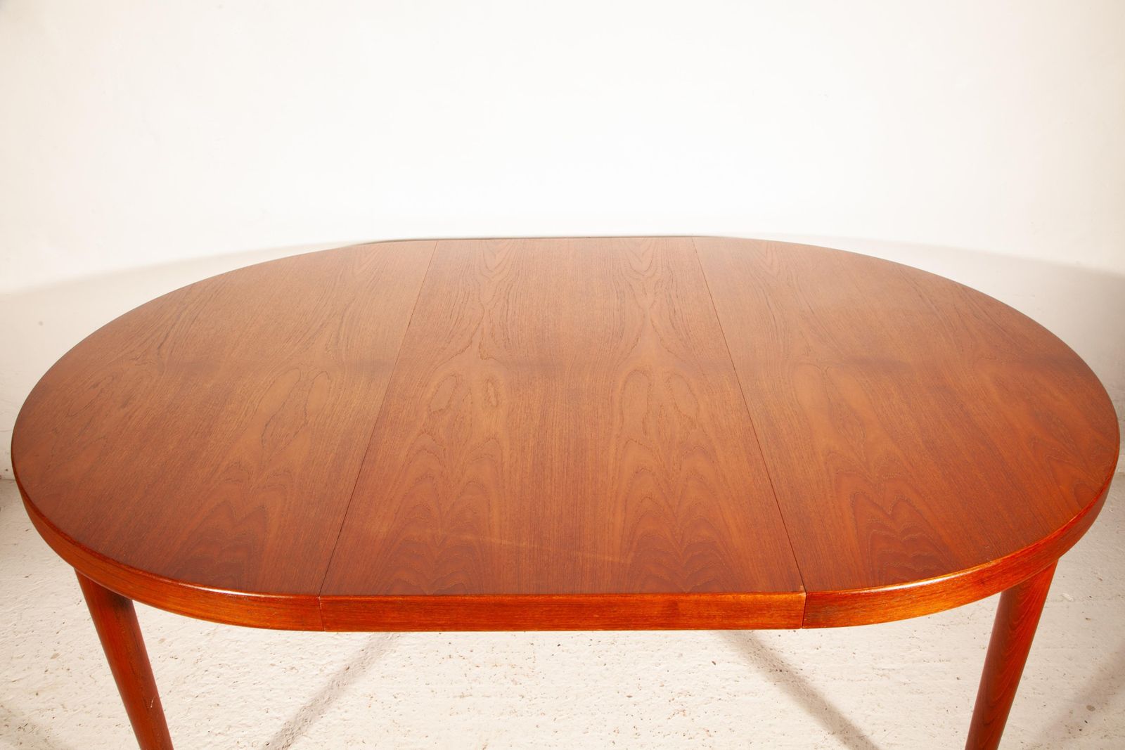 Midcentury Scandinavian Design Teak Round Extendable Table By Kai Kristiansen photo vinterior