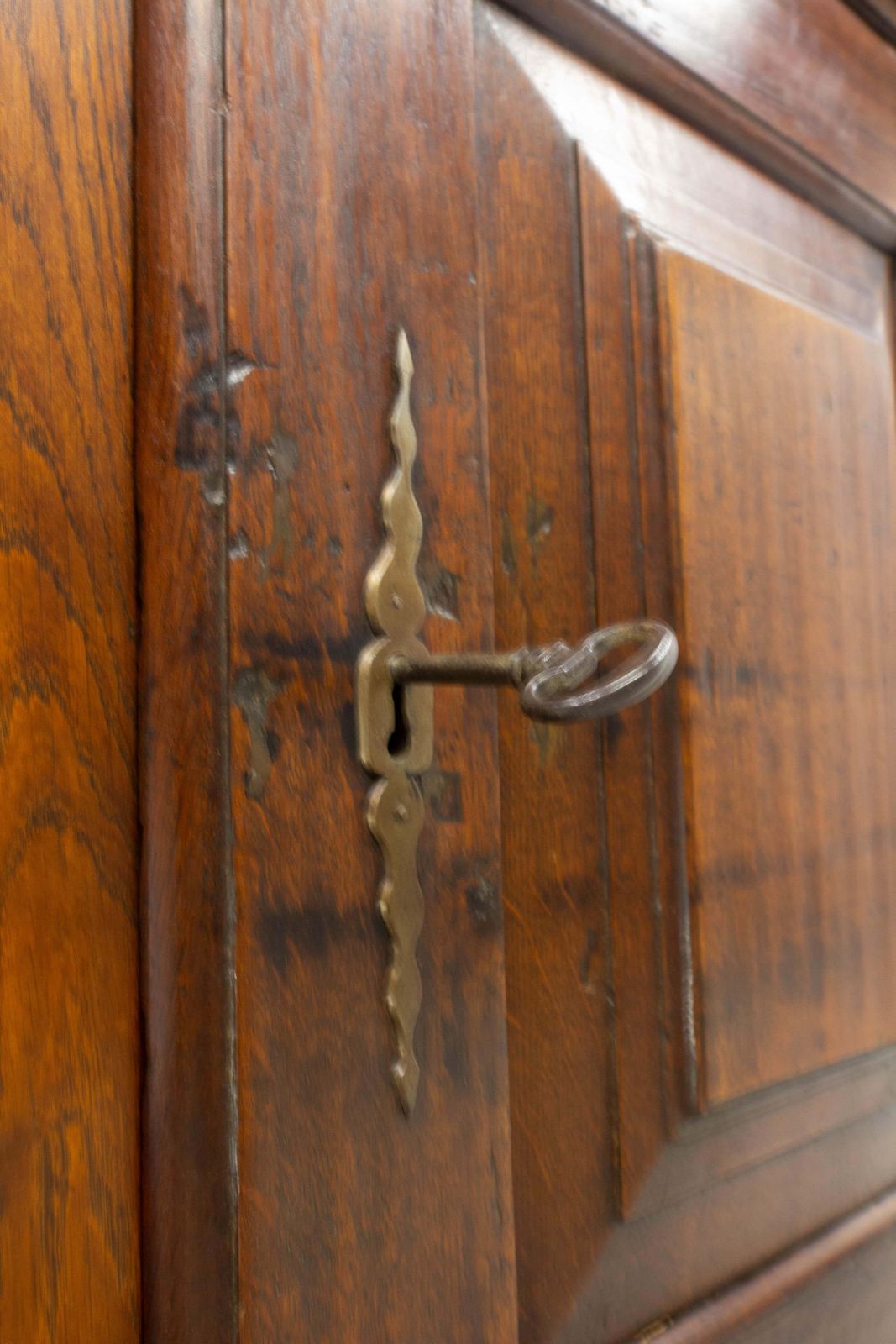 Spanish Oak Cabinet Deux Corps Buffet Gothic Revival, Late 19th Century photo vintage