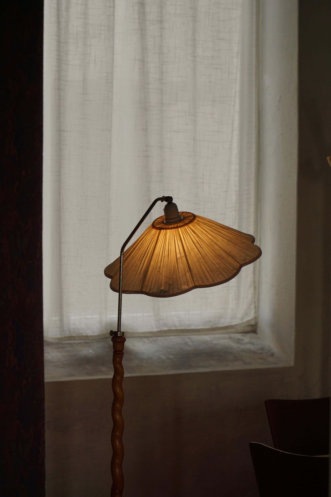 Swedish Floor Lamp With Turned Birch Base And Pleated Shade, Mid 20th Century photo vintage