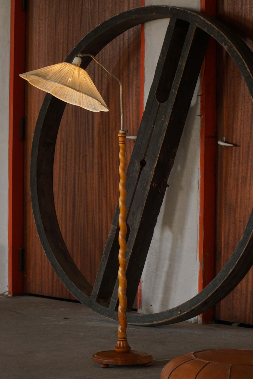 photo vintage Swedish Floor Lamp With Turned Birch Base And Pleated Shade, Mid 20th Century