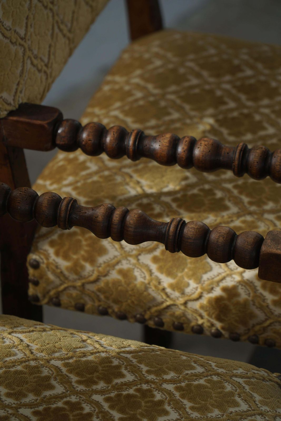 French Bobbin Louis XIII Style Armchair, Patterned Fabric, Early 20th Century photo vintage
