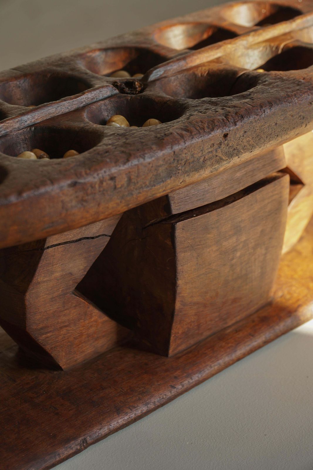 photo vintage Decorative Hand Carved Wooden Mancala Game Board, African, Mid 20th Century