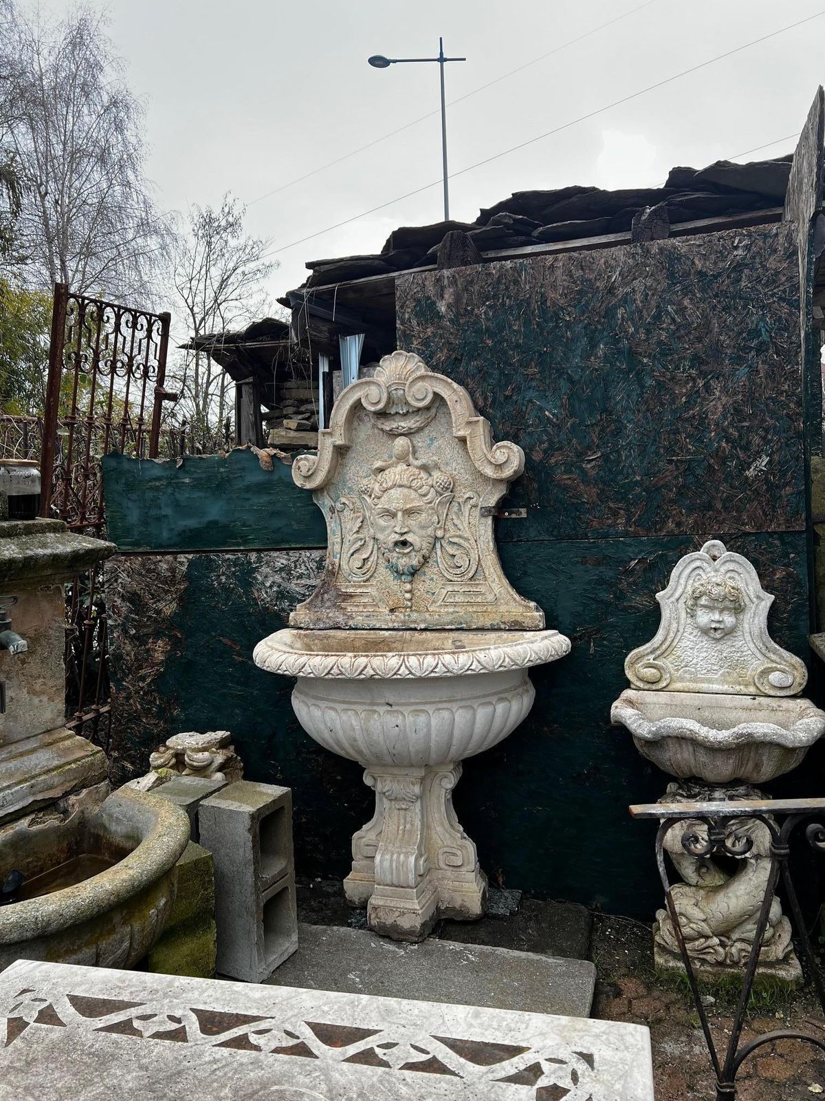 Composite Stone Wall Fountain With Mask And Basin, Italy photo Garden Decor