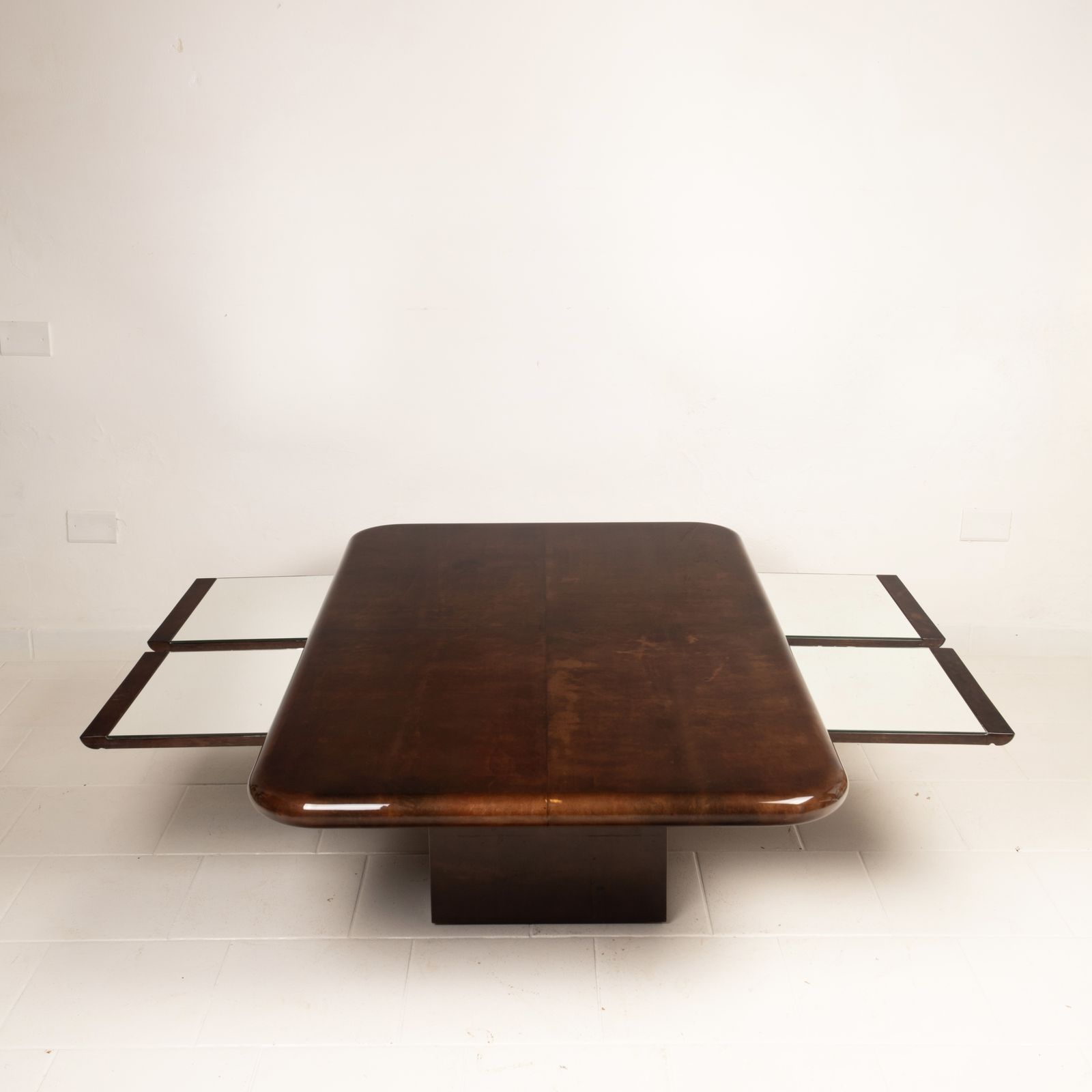 photo furniture Coffee Table Model 2315 In Parchment And Mirrors By Giorgio Tura For Tura, 1980