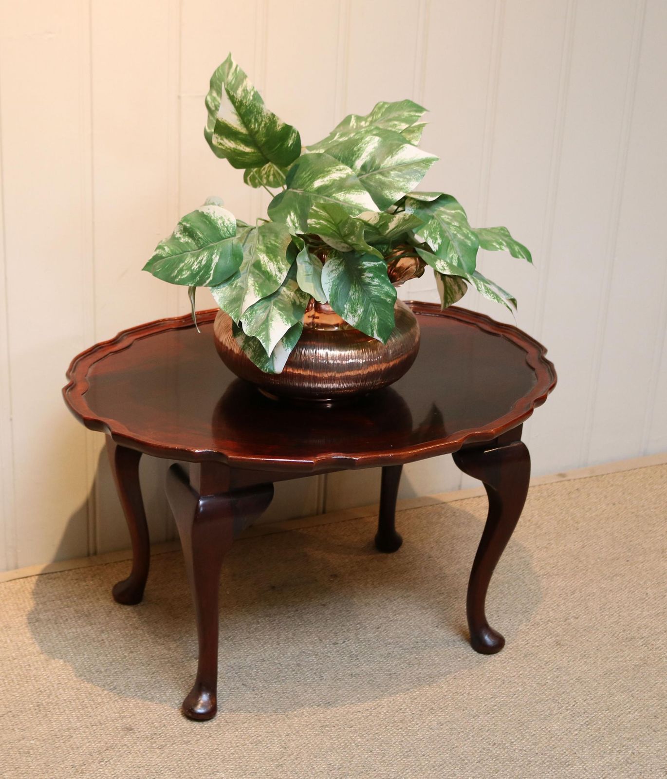 photo furniture Low Mahogany Oval Table, 1930s