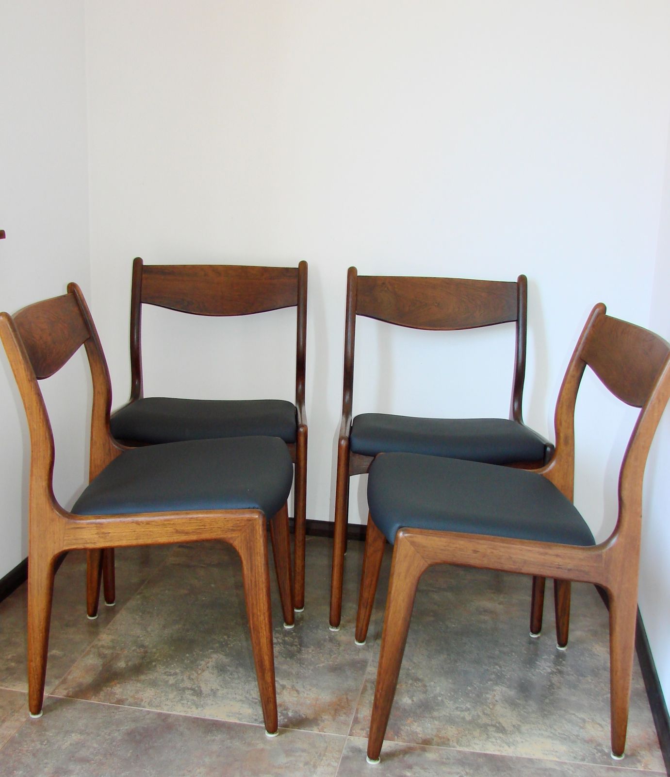 Set Of 4 Vintage Rosewood Chairs From The 1960s, Richbilt, Johannes Andersen Style photo furniture