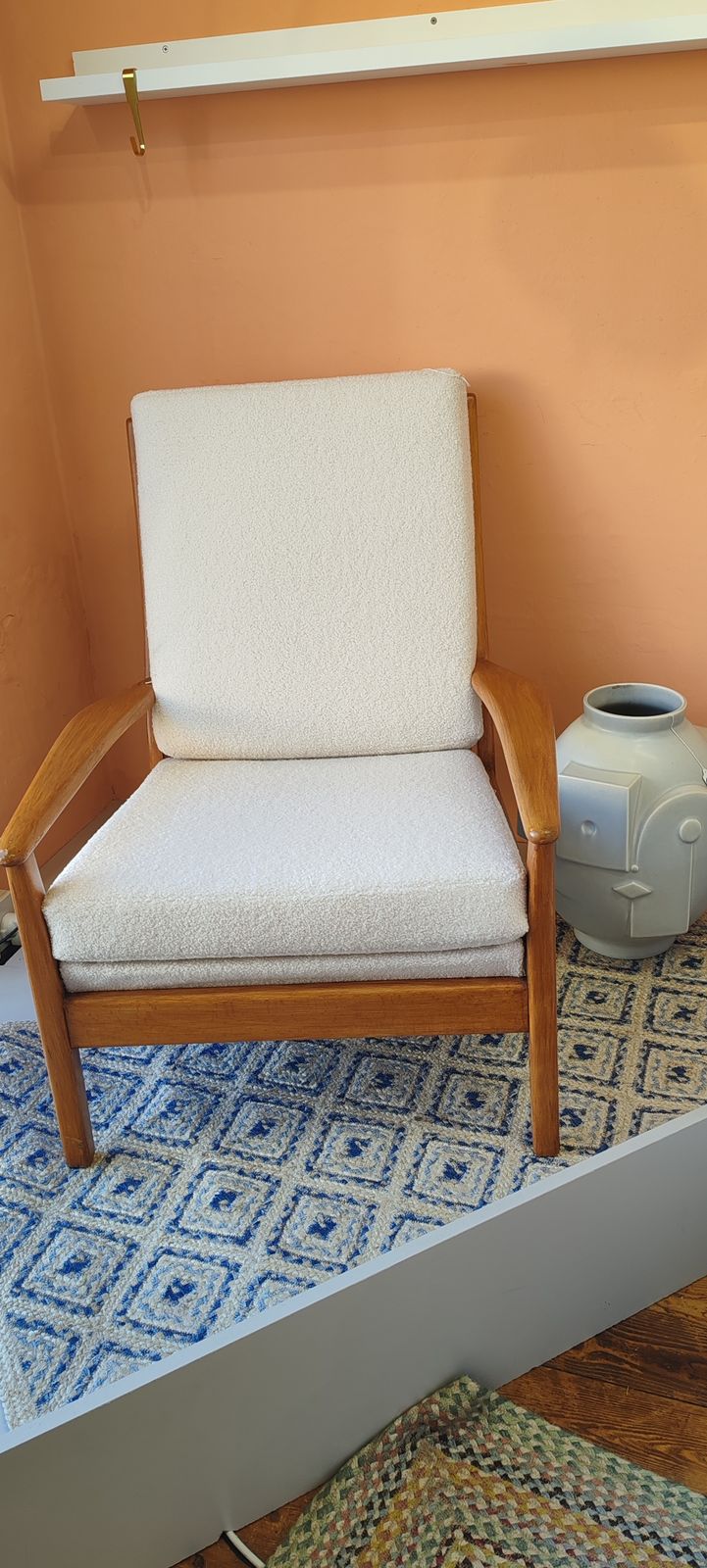 Cintique Mid Century Fireside Lounge Chair. photo furniture