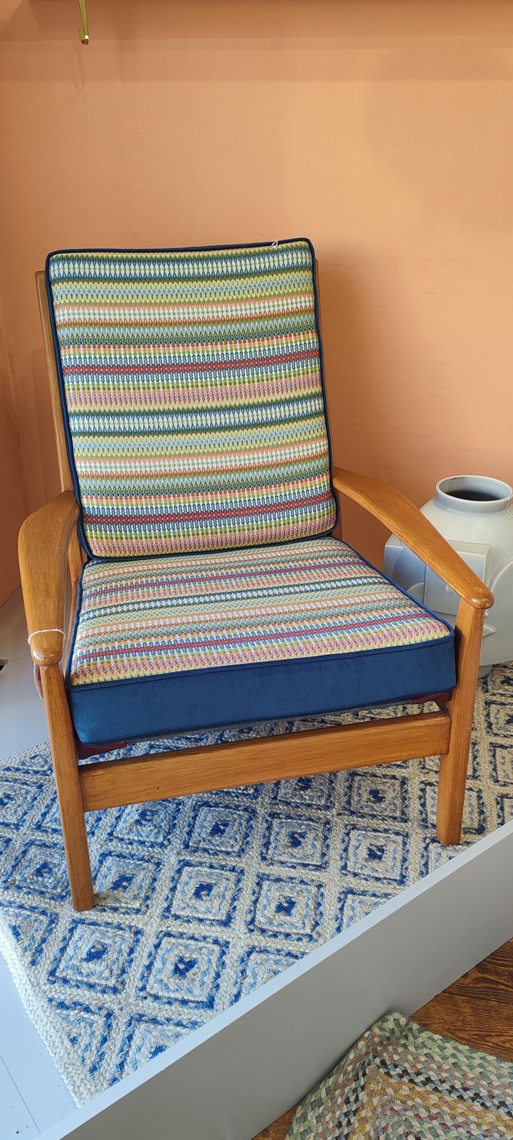 Cintique Mid Century Fireside Lounge Chair