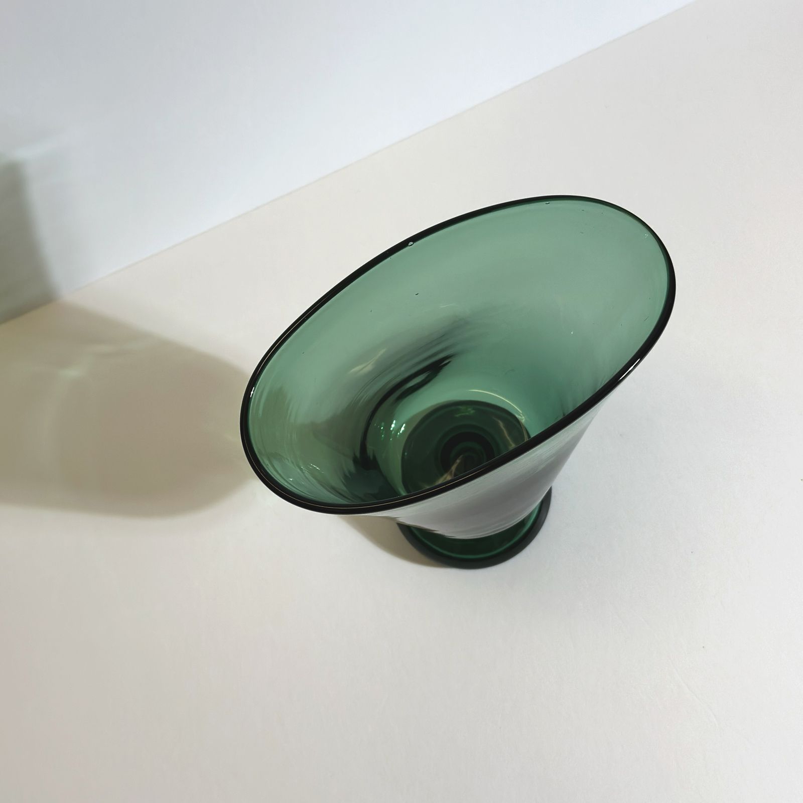 Green Glass Vase, Pedestal Form, Italian Mid Century 1960s photo Home Decor