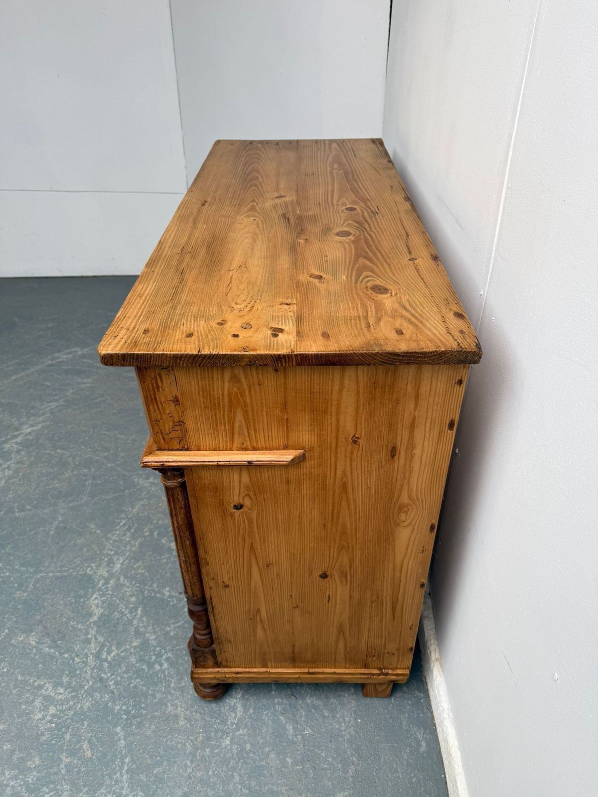 A Beautifully Carved Genuine Hungarian Floral Victorian Kitchen Dresser Base photo 795.0