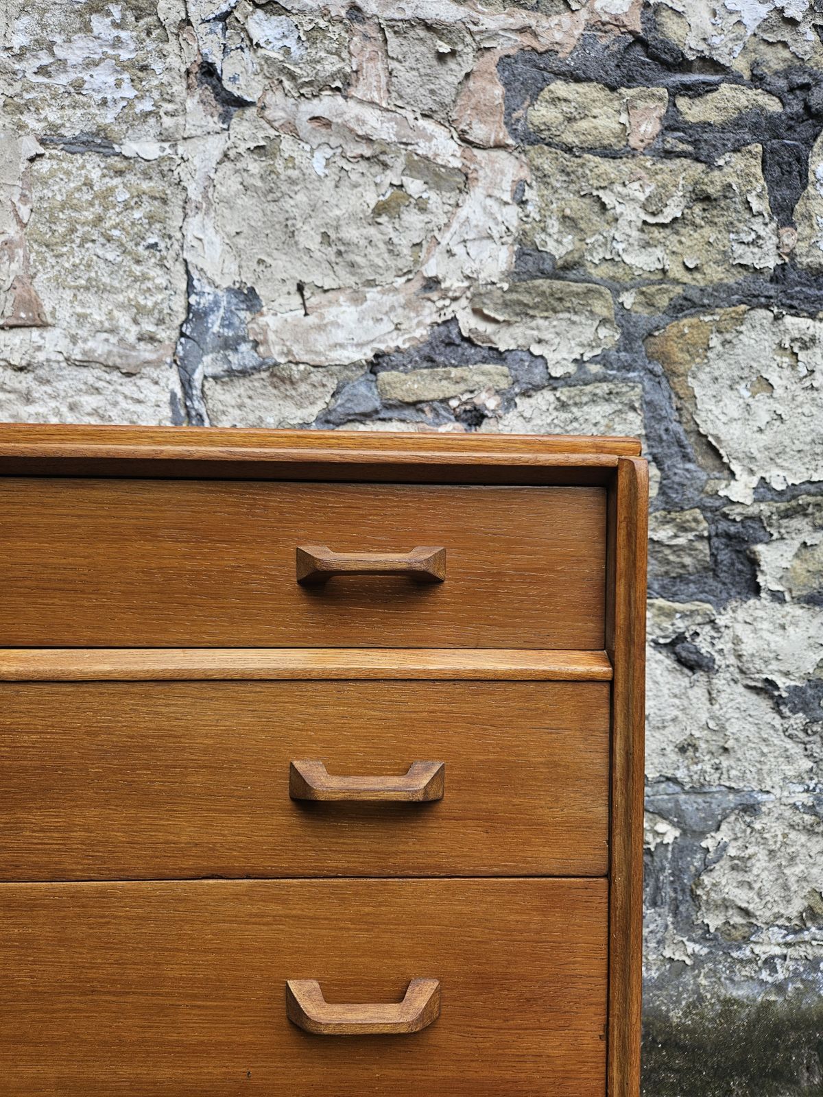 375.0 G Plan Oak Chest Of Drawers: Mid Century Modern Brandon Range Four Drawer Tallboy photo