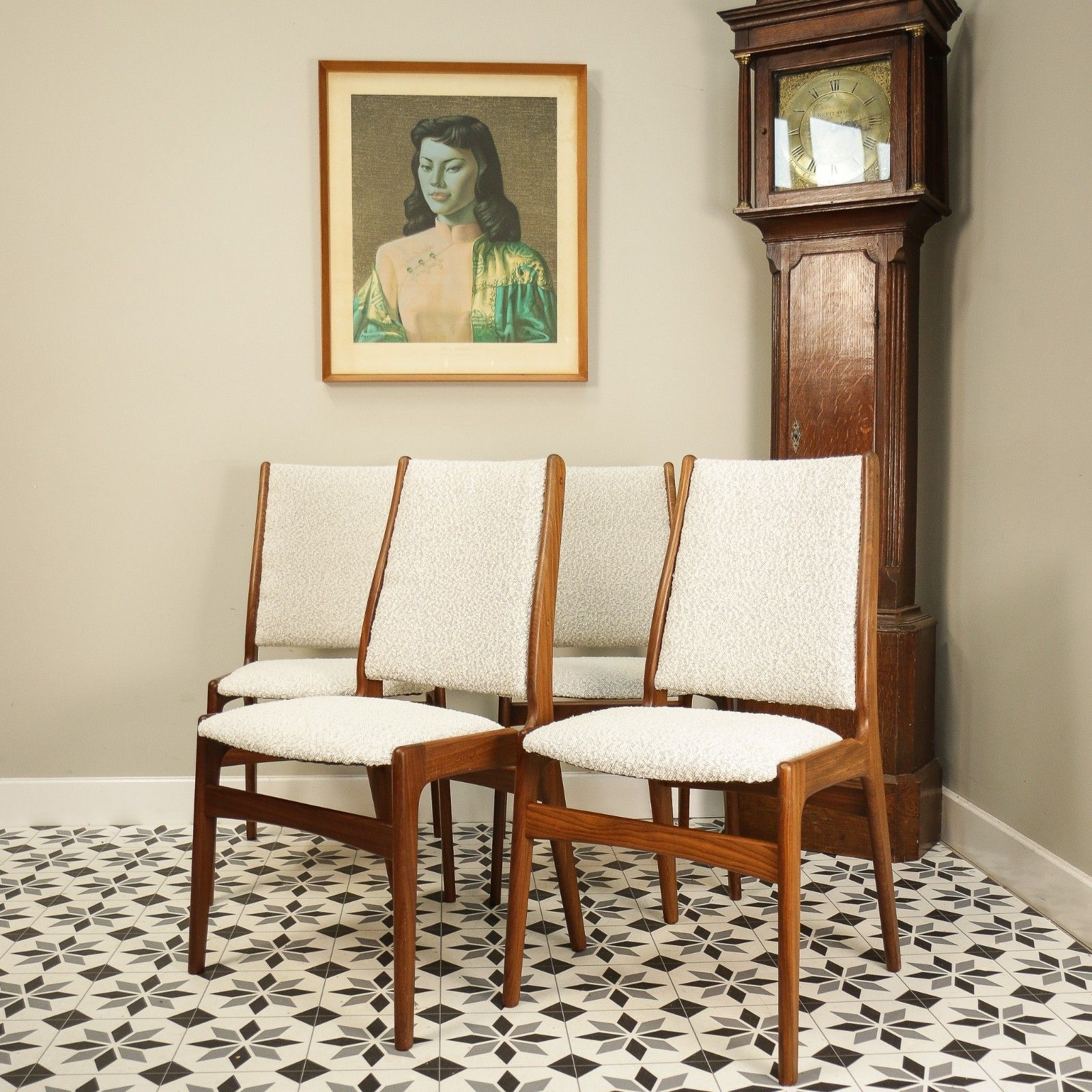 Teak Danish Style Dining Chairs In A Cotswold Cream Boucle Fabric Attr Erik Buch photo furniture