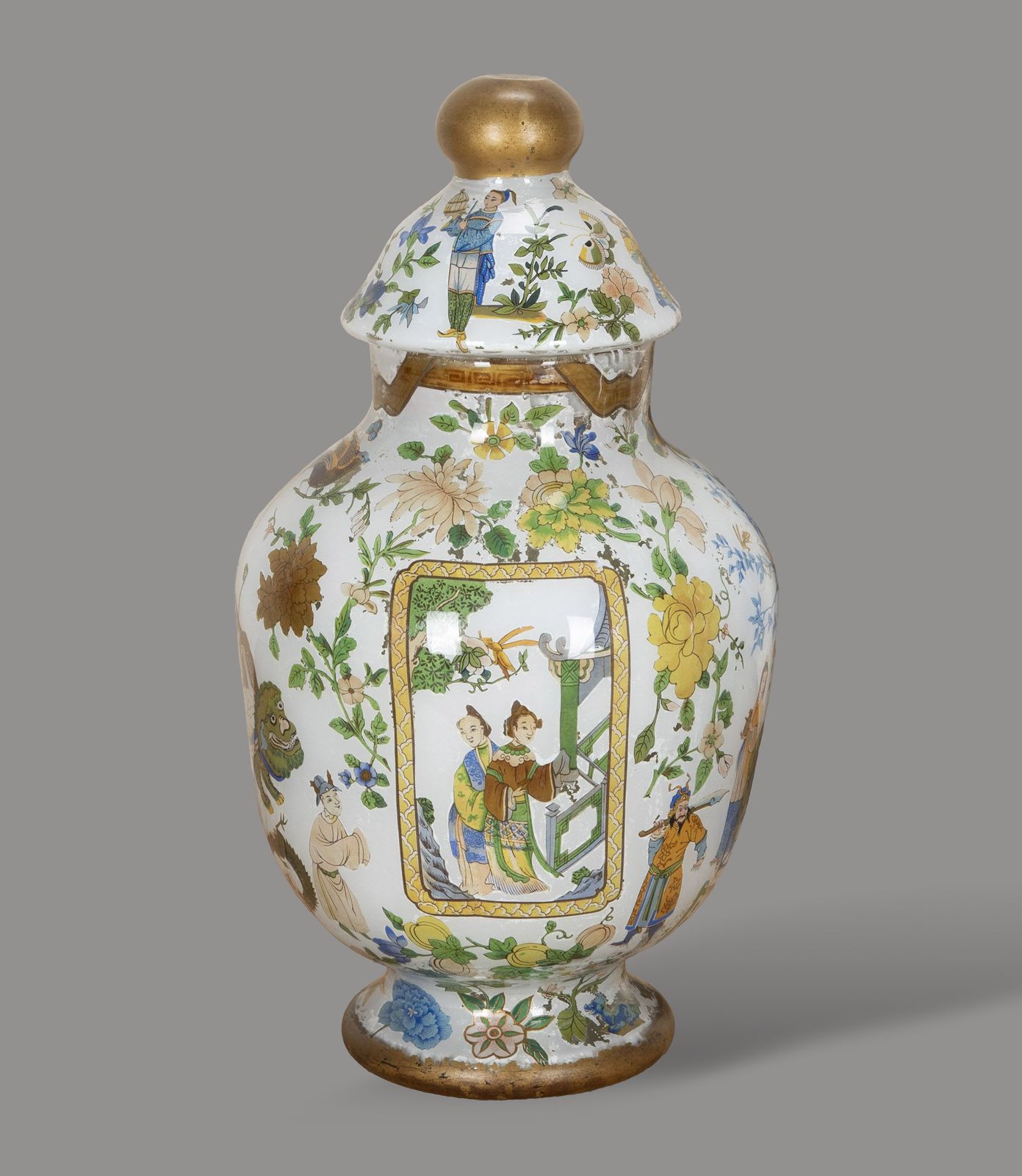 Home Decor Pair Of 19th Century English Decalcomania Vases photo