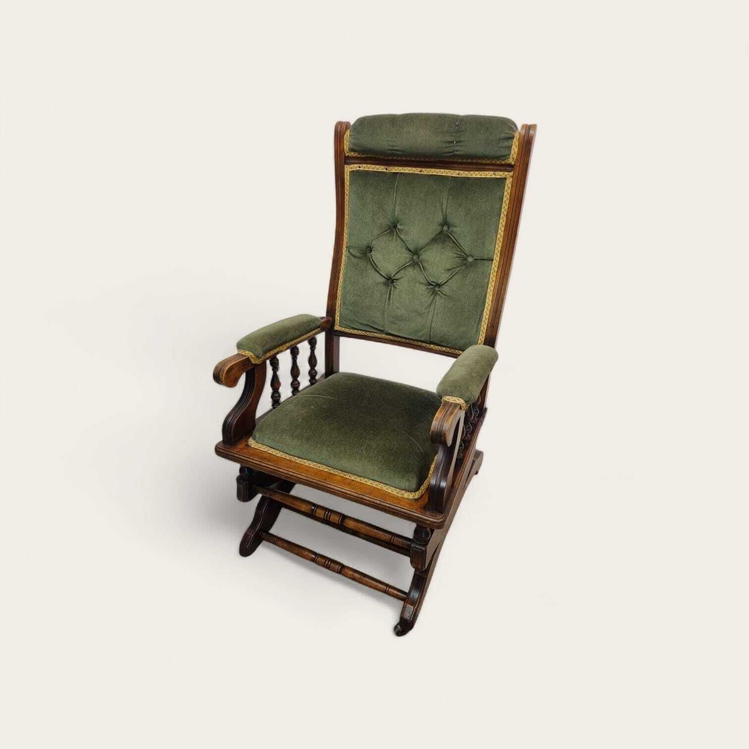 Furniture Antique Traditional American Rocking Chair / C.1920 photo
