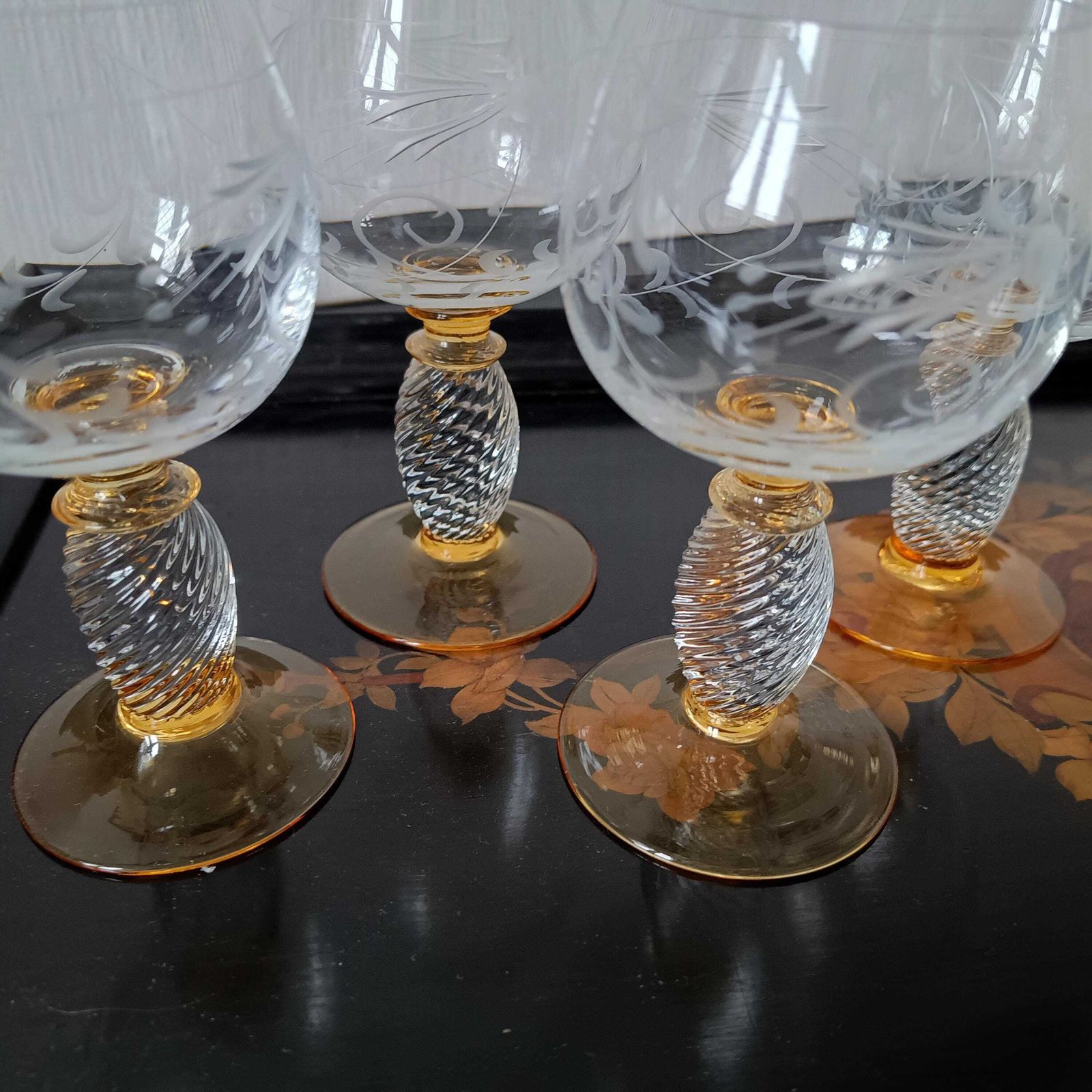 photo vintage Vintage Hand Made Theresienthal Crystal Roemer Wine Glasses: Twisted Stem, Honey Yellow Decor
