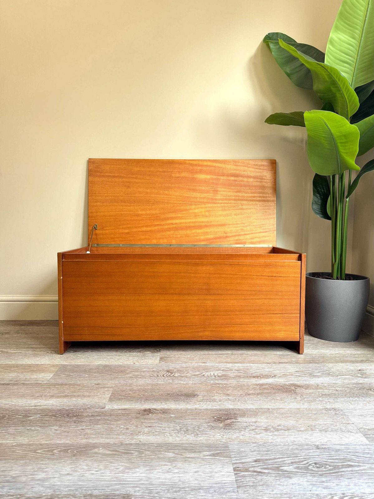 Vintage Midcentury Teak Avalon Mcm Wooden Ottoman Blanket Box Chest Trunk