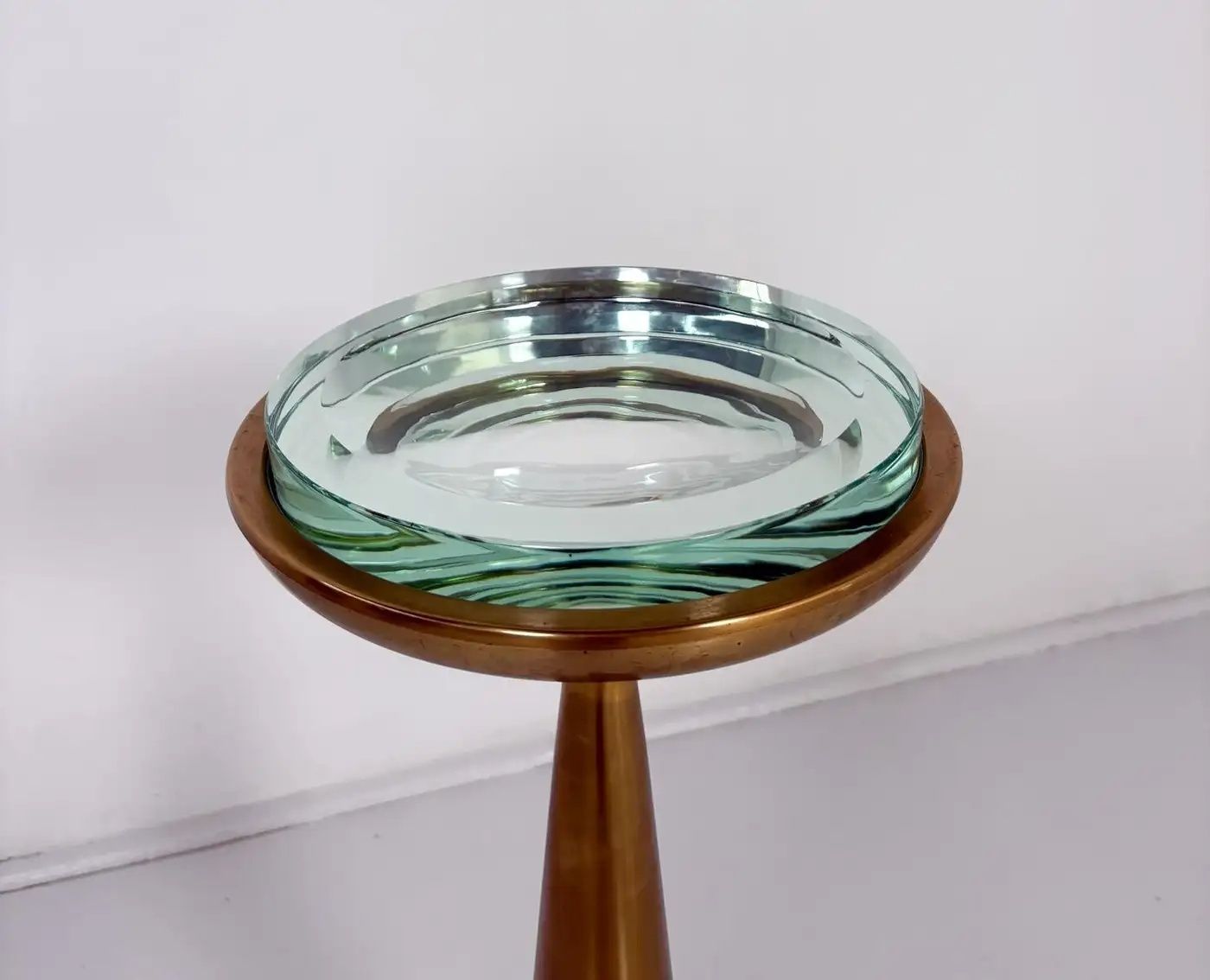 Side Table/ Ashtray Mod. 1776 By Max Ingrand For Fontana Arte, 1960s photo Furniture